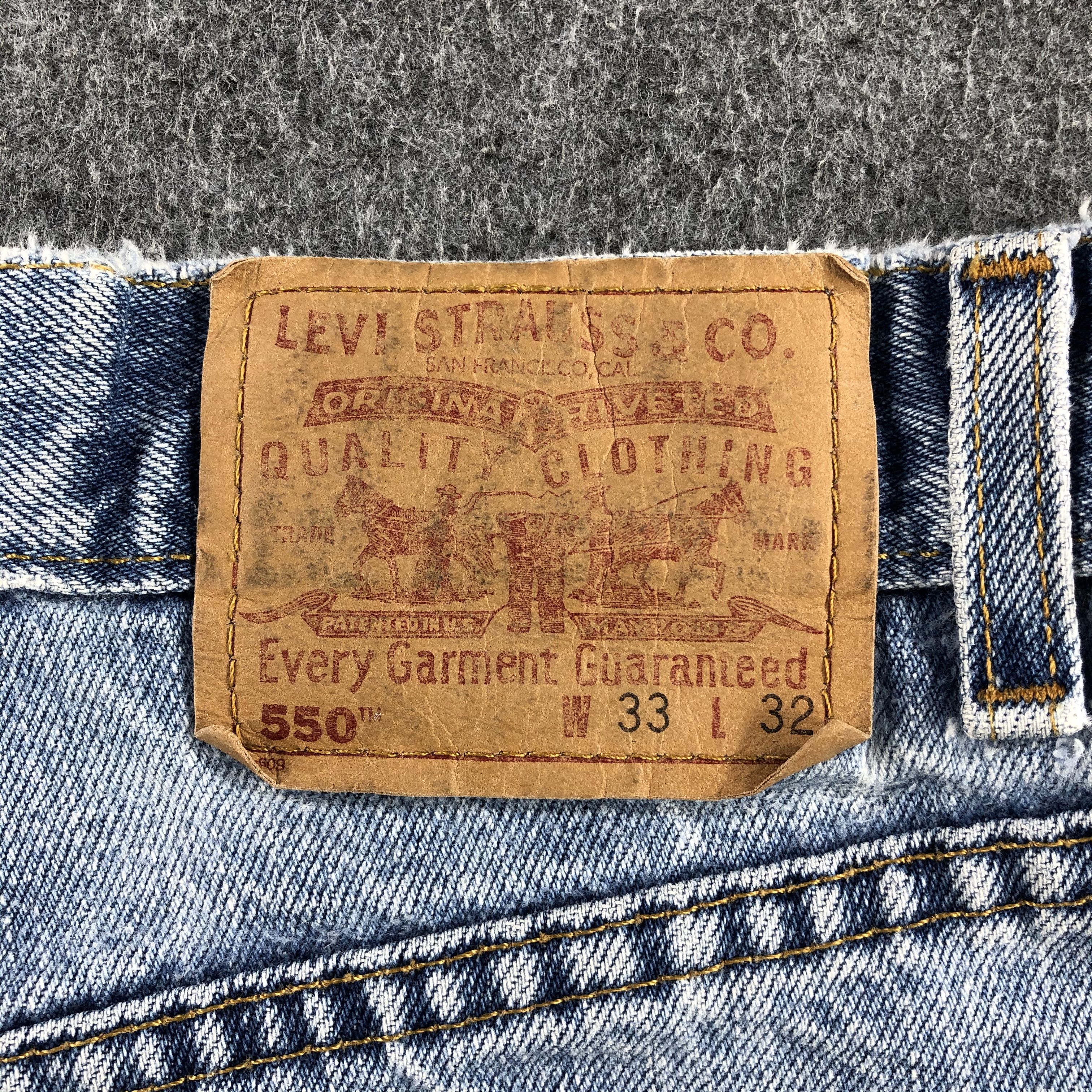 Levi's Vintage 90s Light Wash Levis 550 Jeans-J2221 Size US 31 - 5 Thumbnail