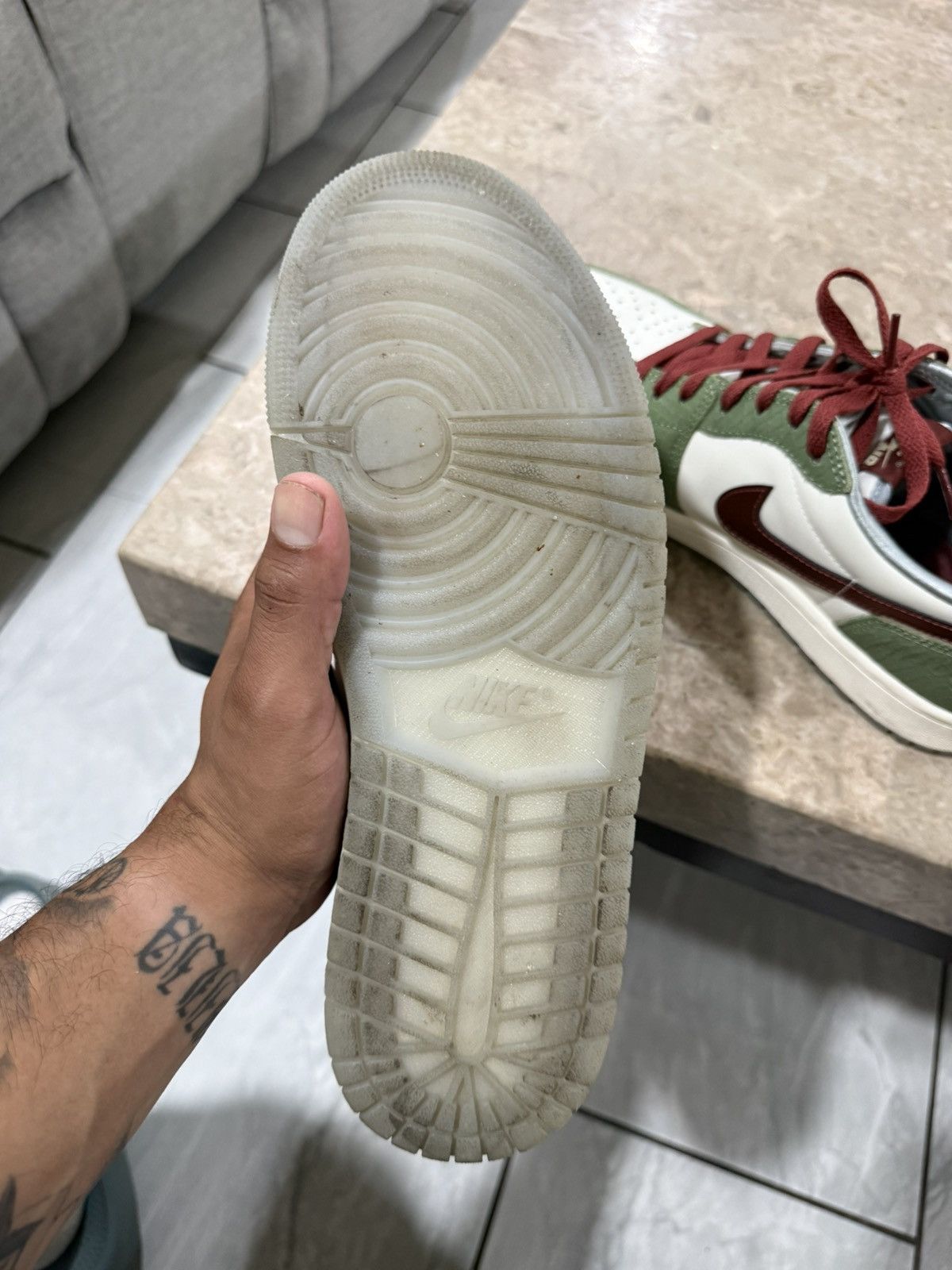 Jordan Brand Jordan 1 year of the dragon Size US 10.5 / EU 43-44 - 9 Thumbnail