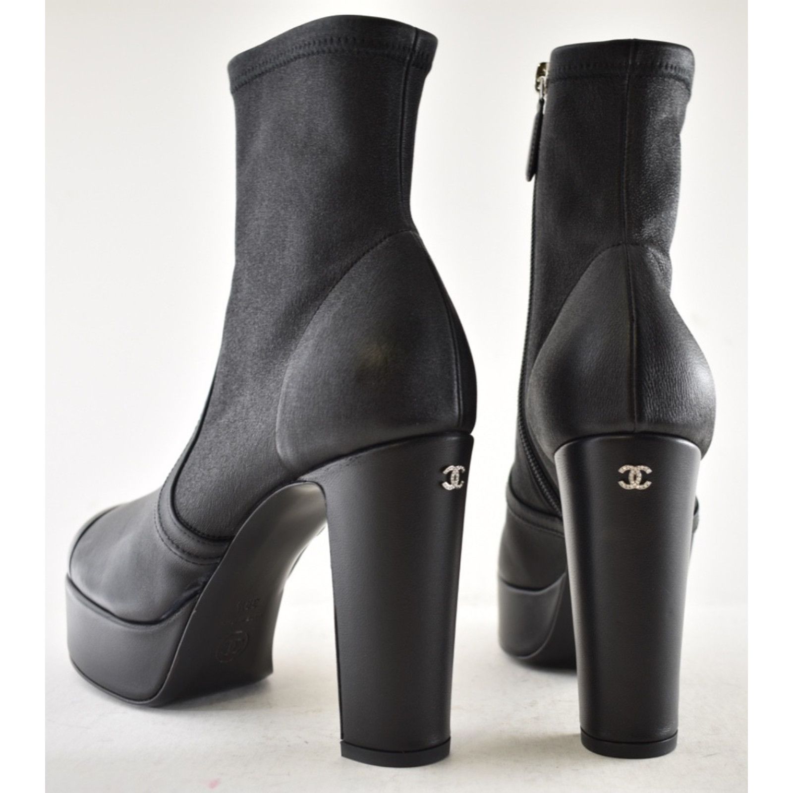 Chanel Chanel 24K Lambskin CC Ankle Platform Block Heel Bootie 39.5 Size US 8.5 / IT 38.5 - 13 Thumbnail