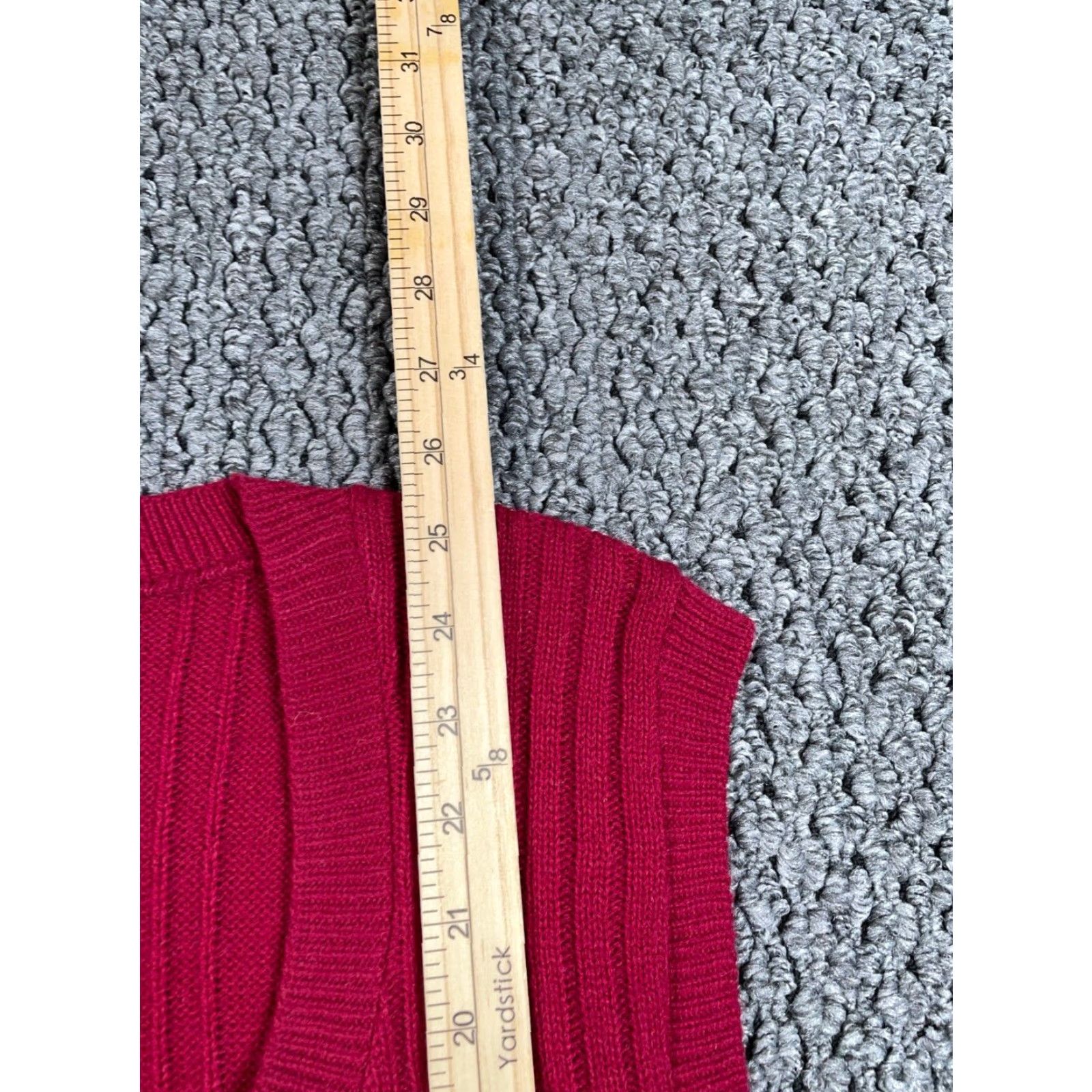 McGregor VINTAGE McGregor Sweater Vest Shirt Adult Medium Red U-Neck Pullover Knit USA Tag 70s 80s Retro Mens Size US M / EU 48-50 / 2 - 6 Thumbnail