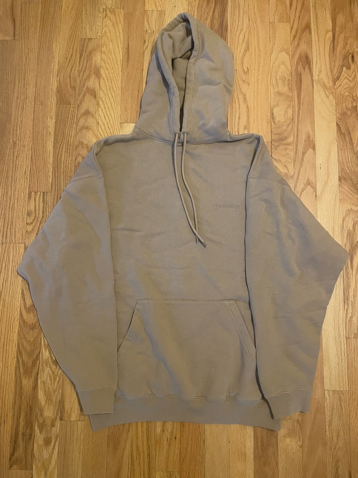 Balenciaga New Balenciaga Tonal Logo Hoodie Size Large Size US L / EU 52-54 / 3 - 1 Thumbnail