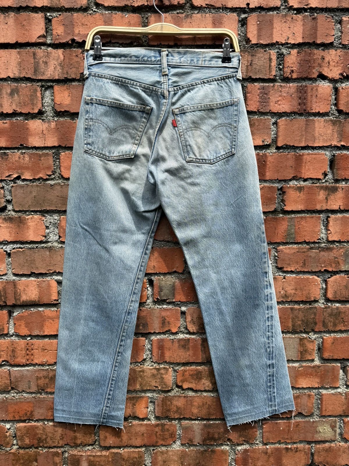 Levi's Vintage Clothing W29x28.5 vintage levi’s 501 redline cut off denime Size US 29 - 2 Thumbnail