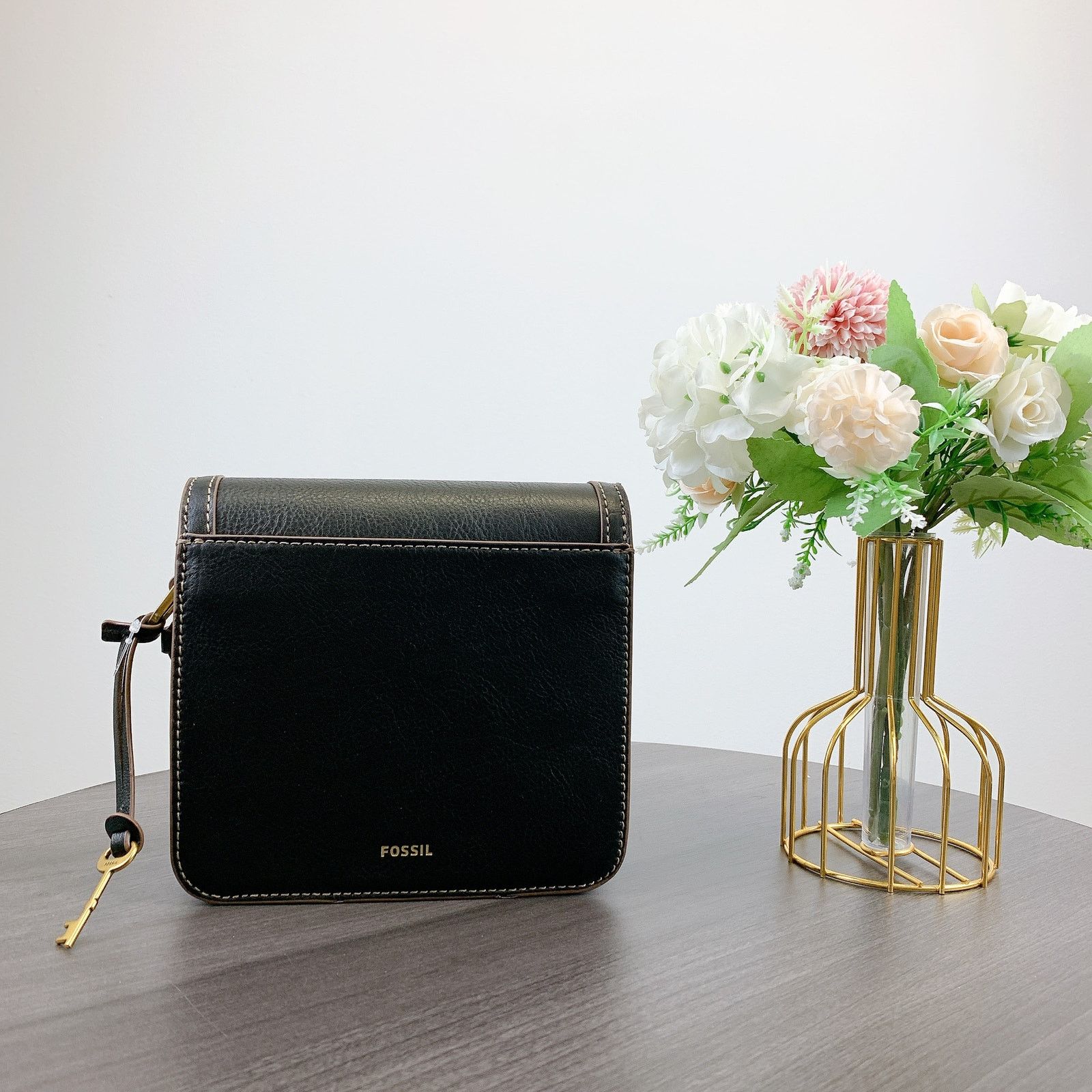 Fossil Fossil SHB3070001 Ainsley Small Flap Crossbody IN Black Size ONE SIZE - 3 Thumbnail