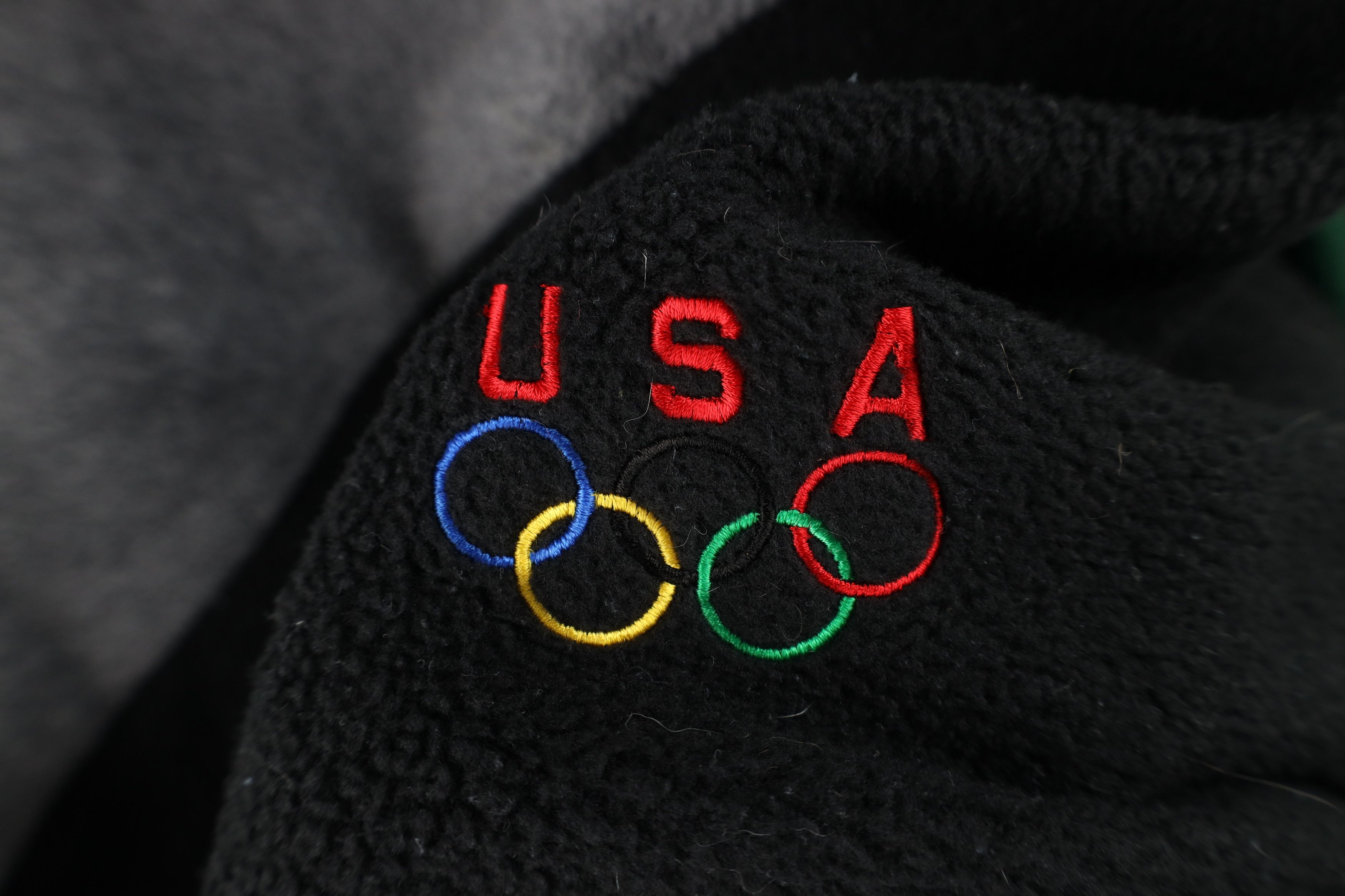 Vintage AS IS Vintage 90s USA Olympics Fleece Pullover Sweater Size US XL / EU 56 / 4 - 4 Thumbnail