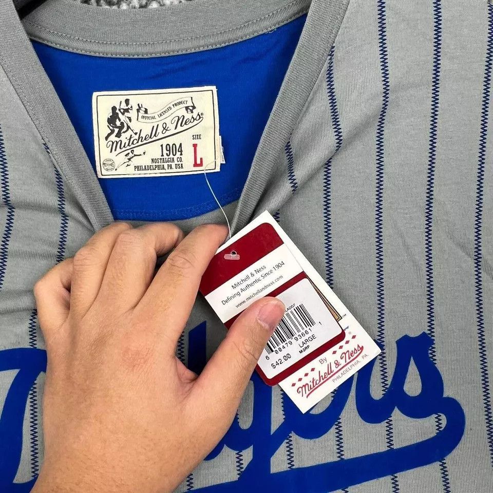 Mitchell & Ness Los Angeles LA Dodgers Shirt Men Large Pinstripes Cotton Size US L / EU 52-54 / 3 - 3 Thumbnail