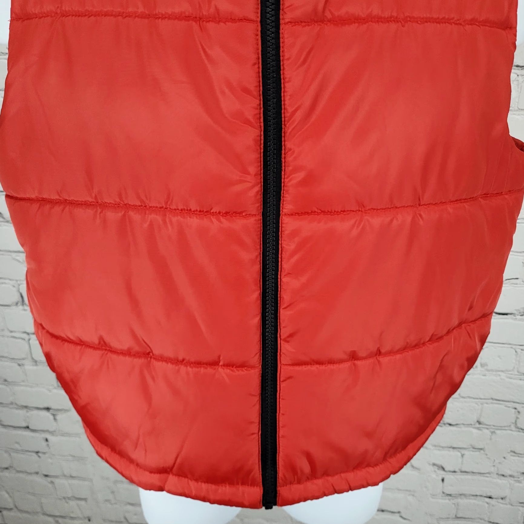 Vintage NWT ABOUND Red Insulated Lightweight Pockets Puffer Jacket Vest Size Small S Size US S / EU 44-46 / 1 - 7 Thumbnail