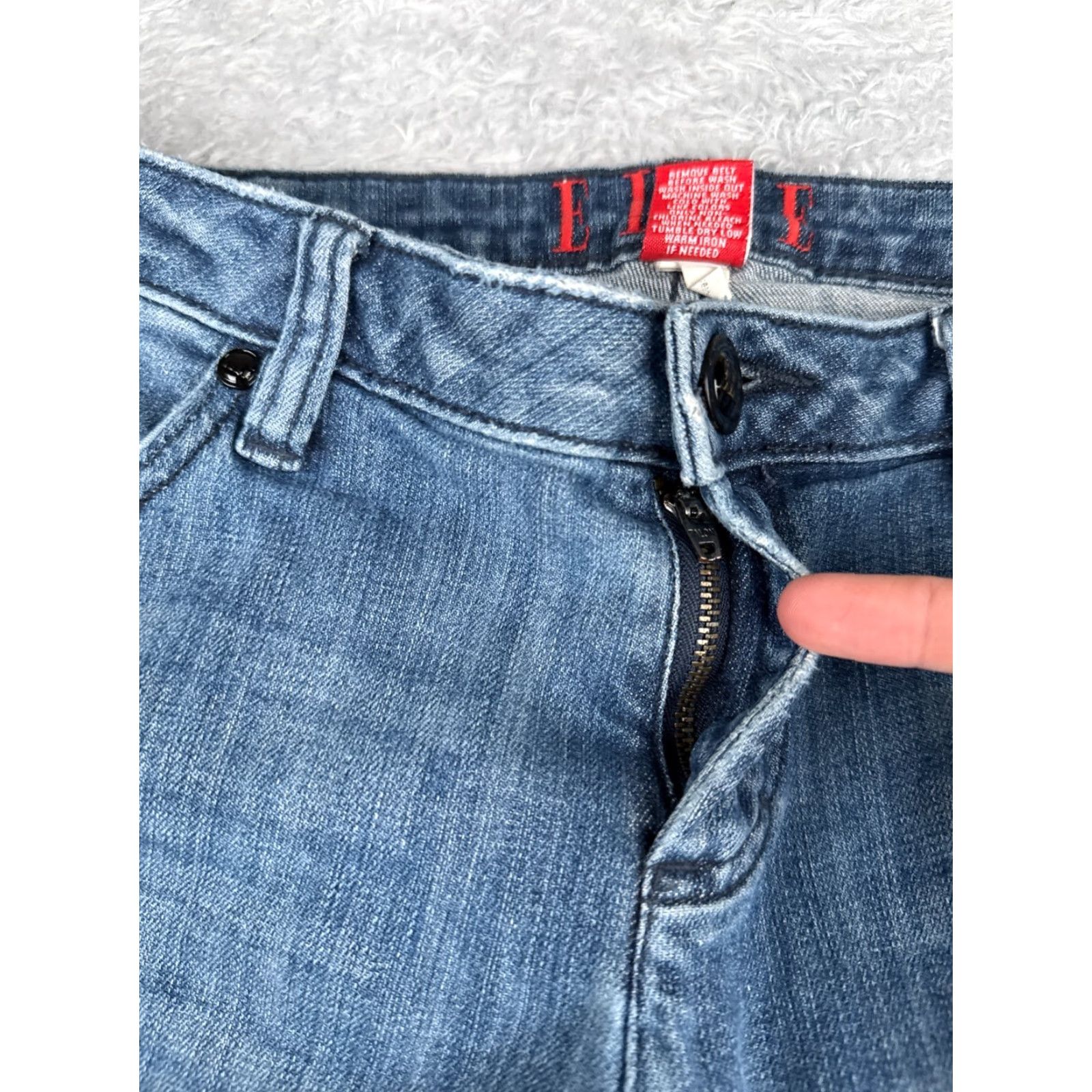 Vintage VINTAGE ELLE Jeans Womens 8 Blue Denim Bootcut Distressed Low Rise Cotton Blend 30x31 Slimming Stretch Regular 5-Pocket Design Boots Size 30" / US 8 / IT 44 - 5 Thumbnail