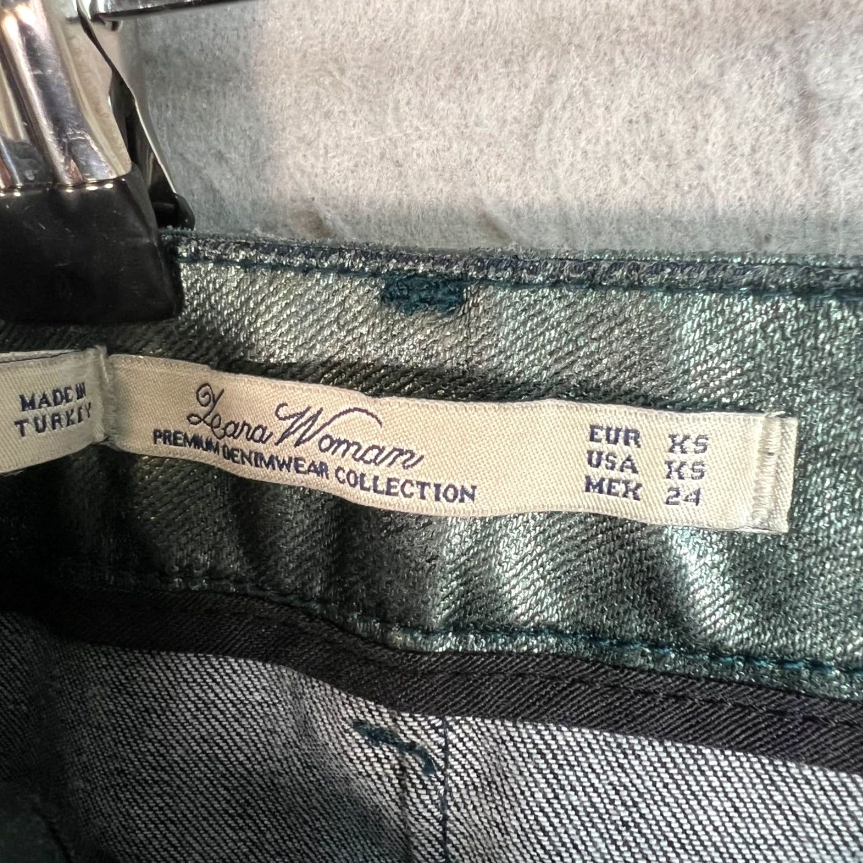 Zara Zara Woman Skirt XS Metallic Green Pencil Cotton Blend Size 26" / US 2 / IT 38 - 3 Thumbnail