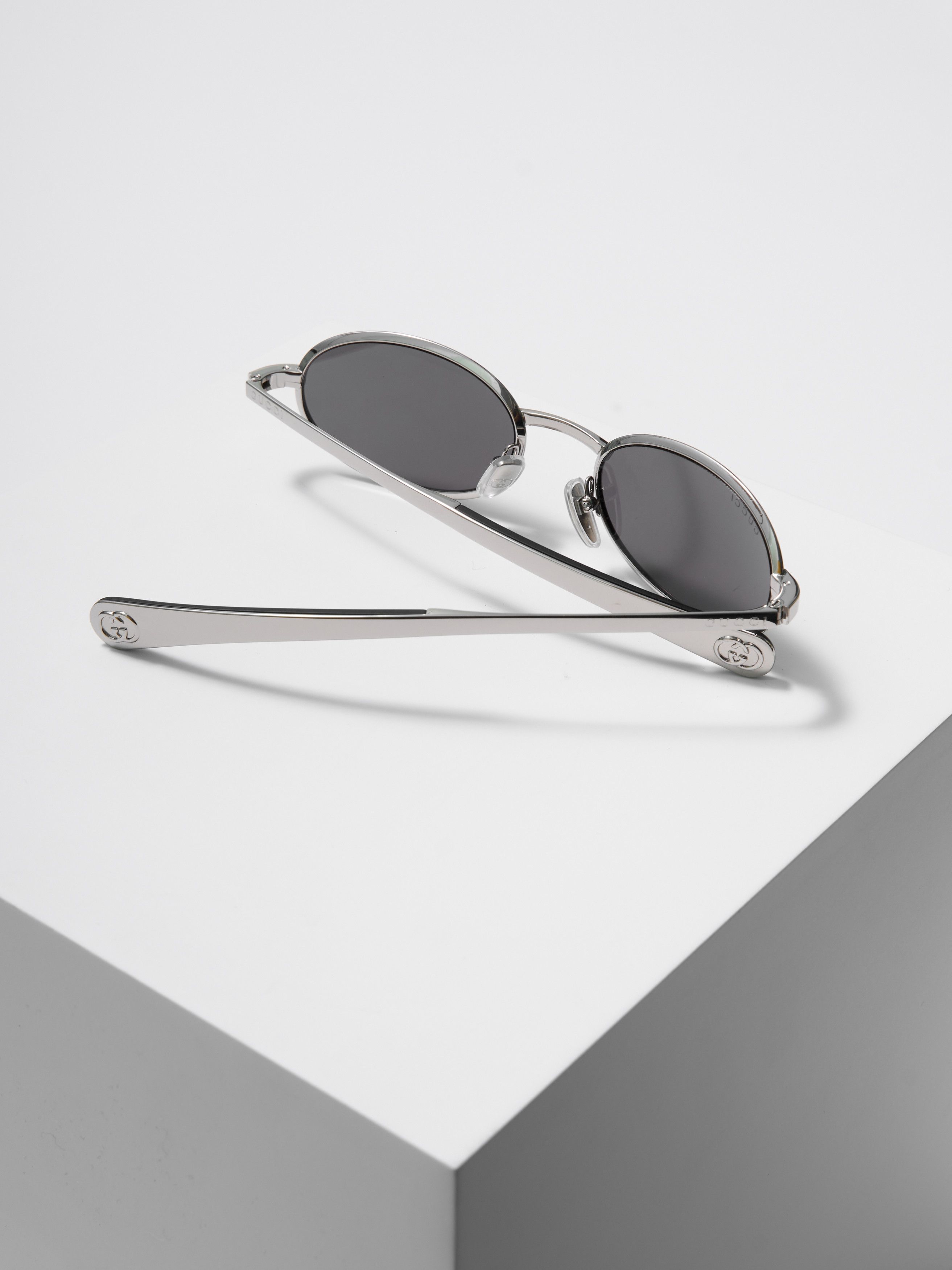 Gucci Gucci Metallic GG1942S 002 Sunglasses Size ONE SIZE - 9 Thumbnail