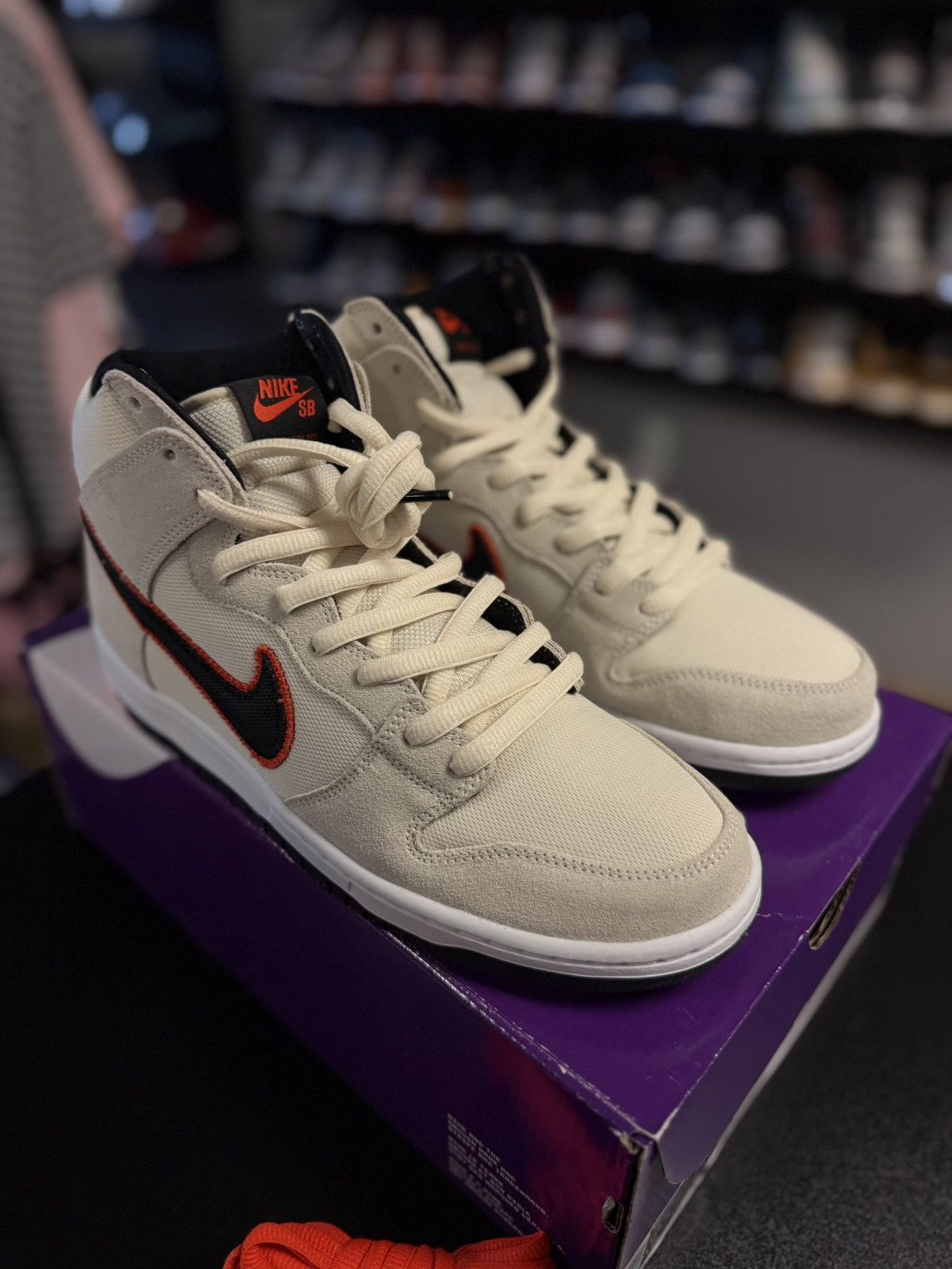 Nike SB Dunk High PRO PRM "San Francisco Giants"DO9394-100 10.5 Size US 10.5 / EU 43-44 - 5 Thumbnail