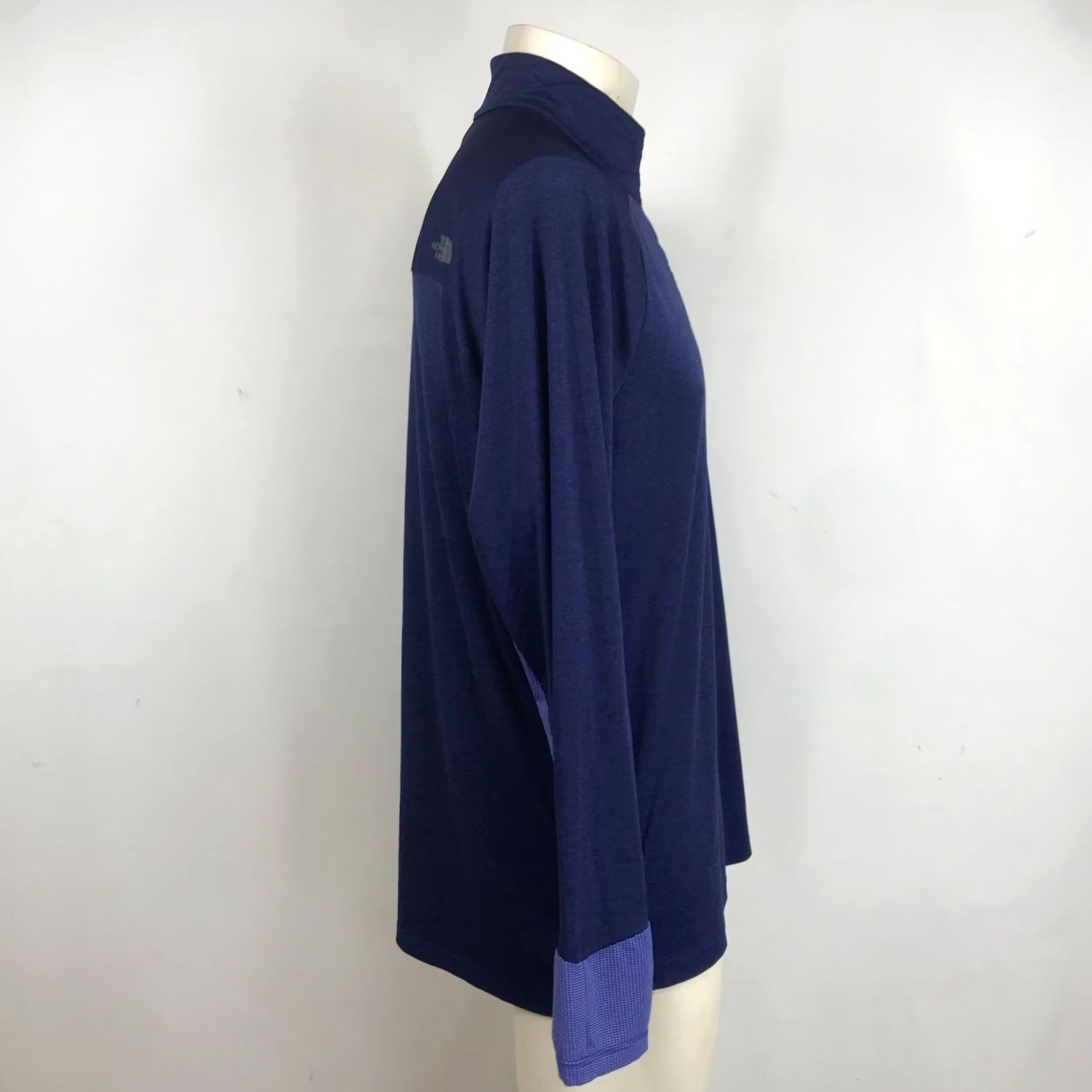 The North Face THE NORTH FACE Men XL Blue Long Sleeve 1/4 Zip FlashDry Shirt Size US XL / EU 56 / 4 - 4 Thumbnail