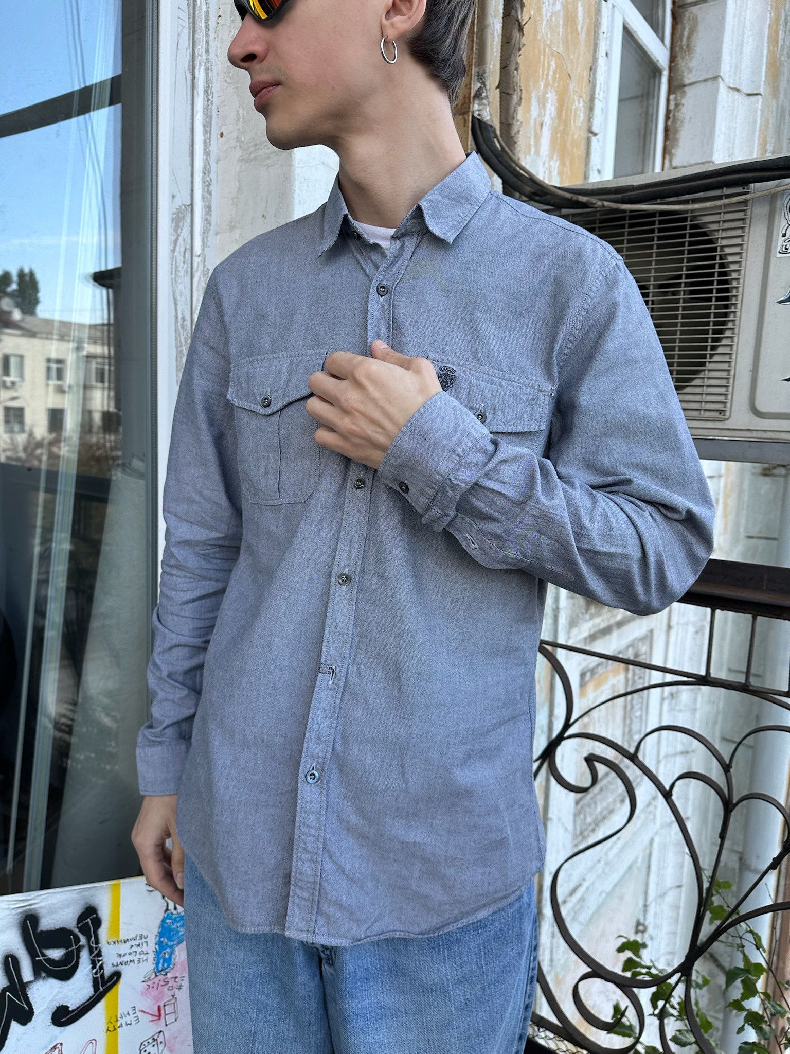 Gucci Silver Gucci shirt irredescent Size US M / EU 48-50 / 2 - 3 Thumbnail