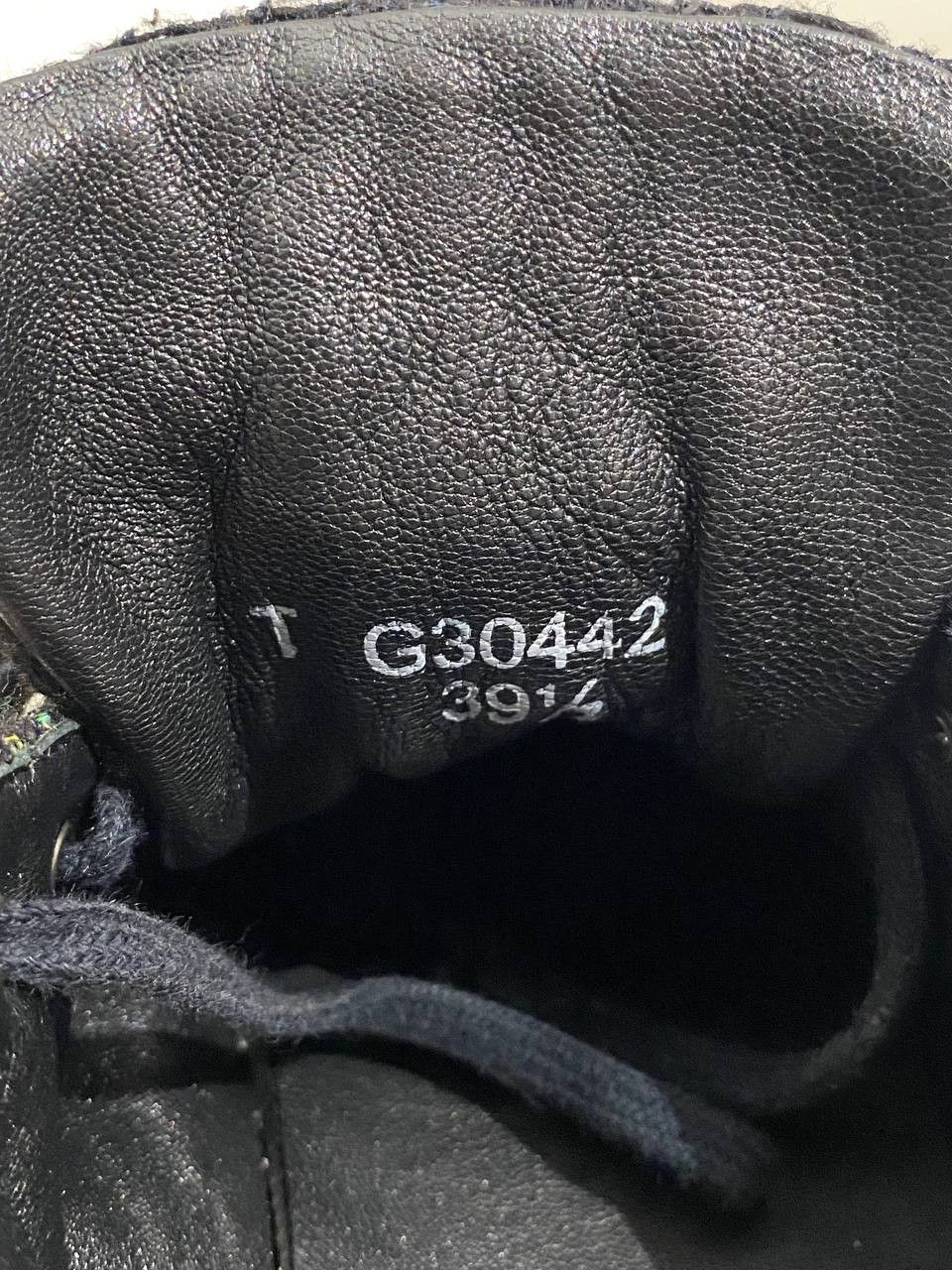 Chanel Chanel CC Logo Tweed Logo Shoes Low Top Sneakers Size US 9.5 / IT 39.5 - 12 Thumbnail