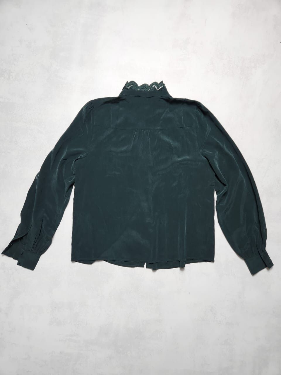 Sezane Sezane Silk Blouse Bottle Green Shirt Ruffle Trim Size M / US 6-8 / IT 42-44 - 2 Thumbnail
