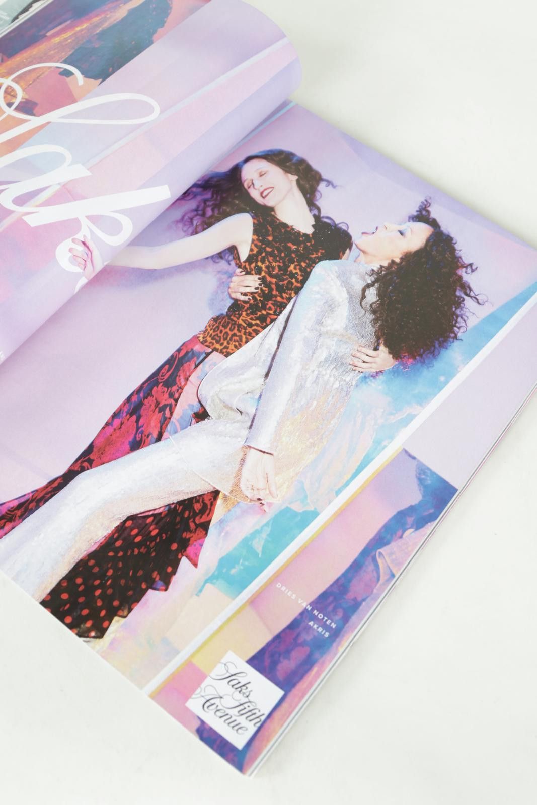 Vogue 2020's Vogue April Beauty Without Borders Magazine Size ONE SIZE - 5 Thumbnail