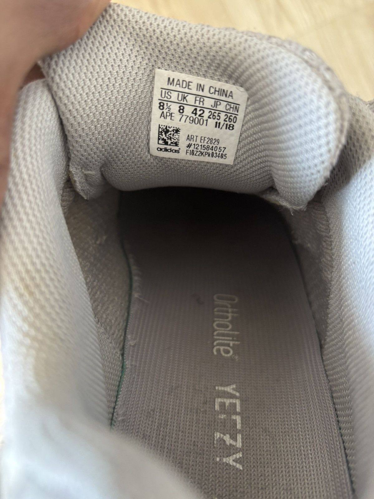 Yeezy Yeezy 700 V2 Static Size US 8.5 / EU 41-42 - 6 Thumbnail