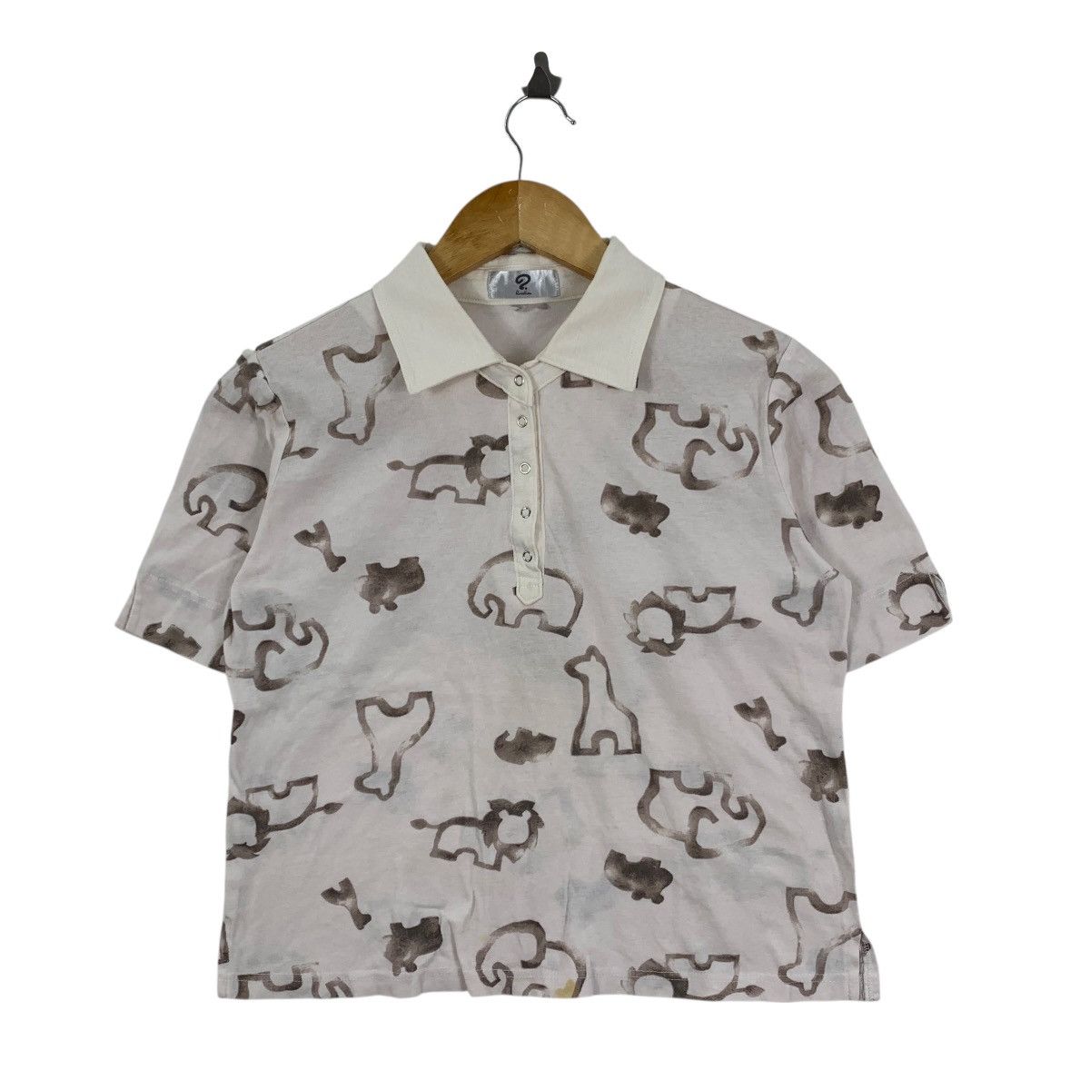 Japanese Brand QUESTION Overprint Japanese Brand Short Sleeve Polo Tshirt Size S / US 4 / IT 40 - 1 Thumbnail