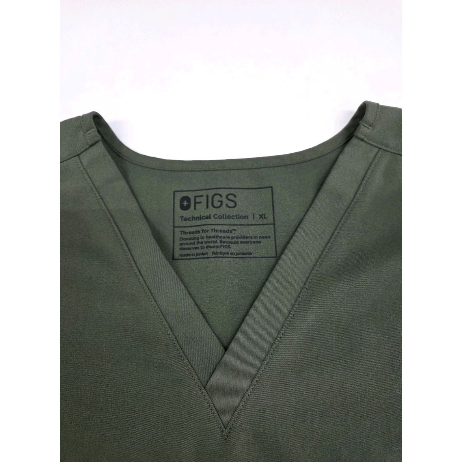 Vintage FIGS Women’s Technical Collection Style 1000211 Pocket Scrub Top Green XL Women Size XL / US 12-14 / IT 48-50 - 2 Thumbnail