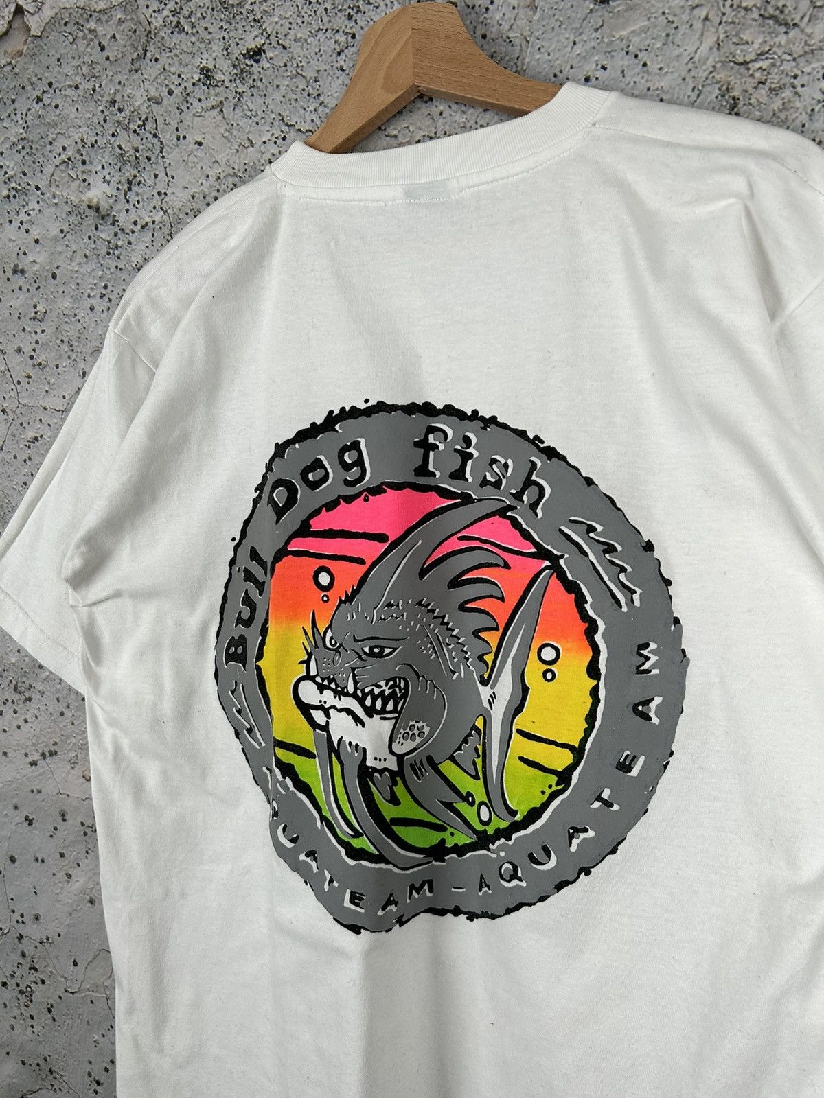 Other Vintage Bali Dog Fish Graphic Tee Boxy Animal Hype Size US L / EU 52-54 / 3 - 2 Thumbnail
