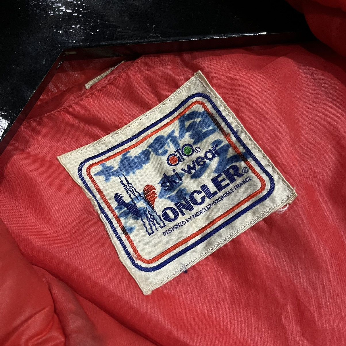 Moncler × Vintage Vintage Moncler Ski Wear Small Logo Jacket Hidden Hoodie Size US M / EU 48-50 / 2 - 10 Thumbnail