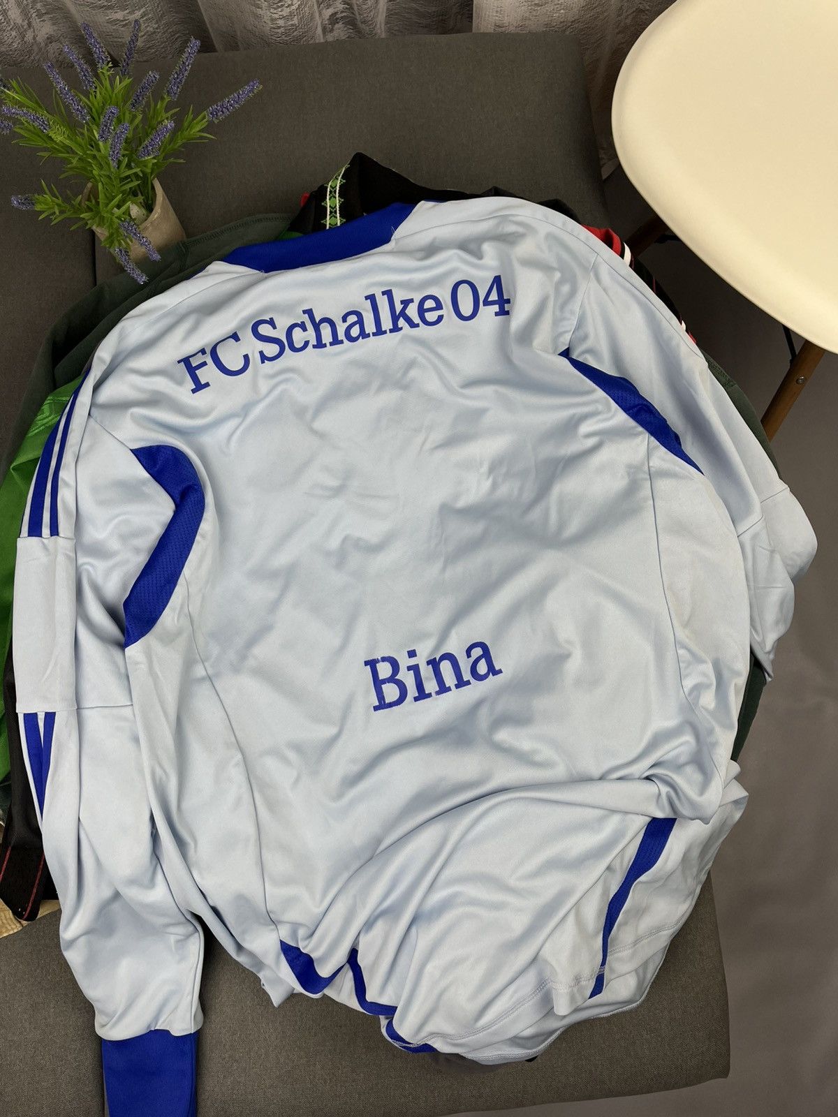 Adidas 🌐ADIDAS SCHALKE 04 VINTAGE FOOTBALL JERSEY BINA 2011 Size US XL / EU 56 / 4 - 2 Thumbnail