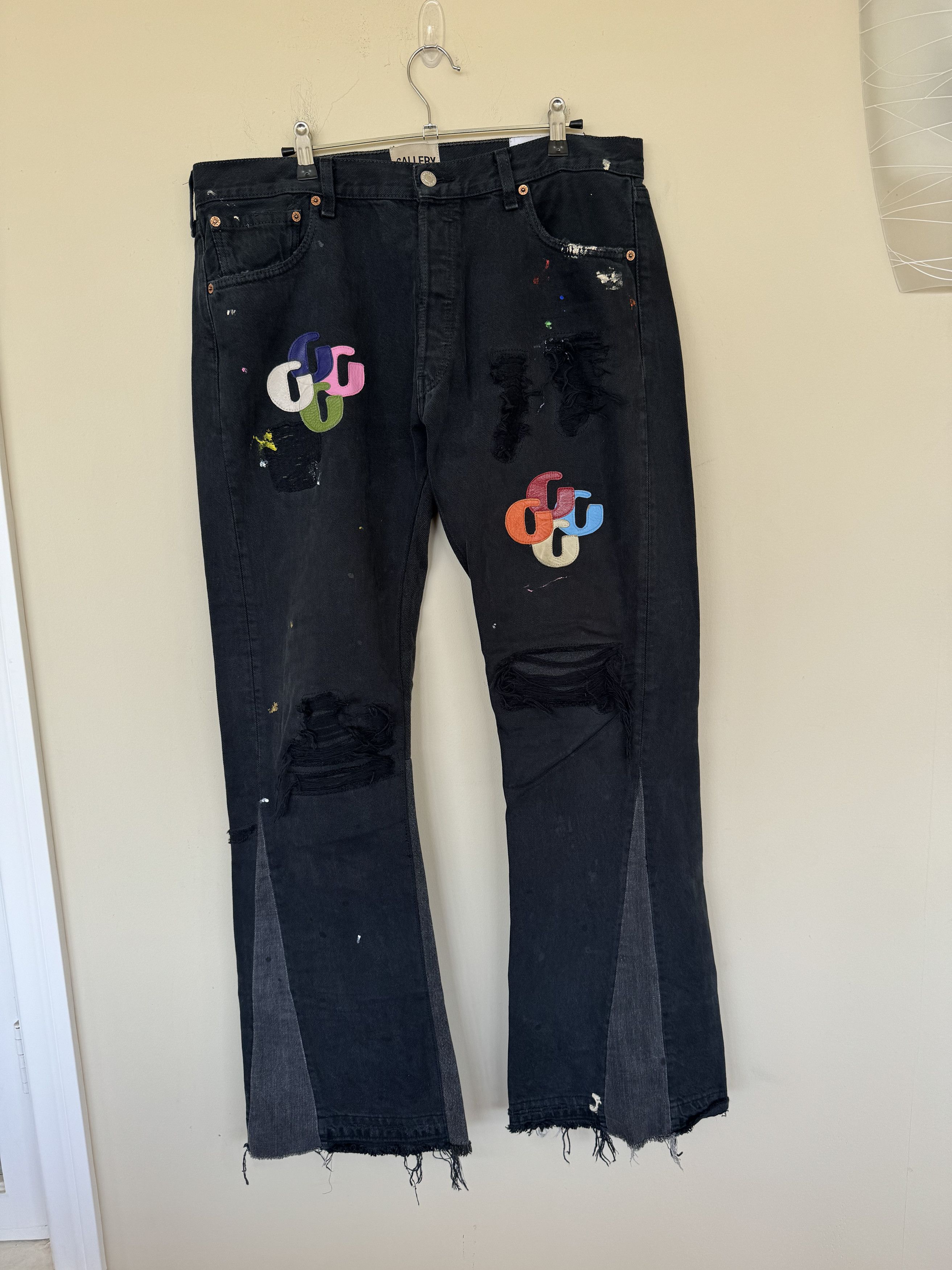 1/1 Black Gallery Dept Flares W G Patches