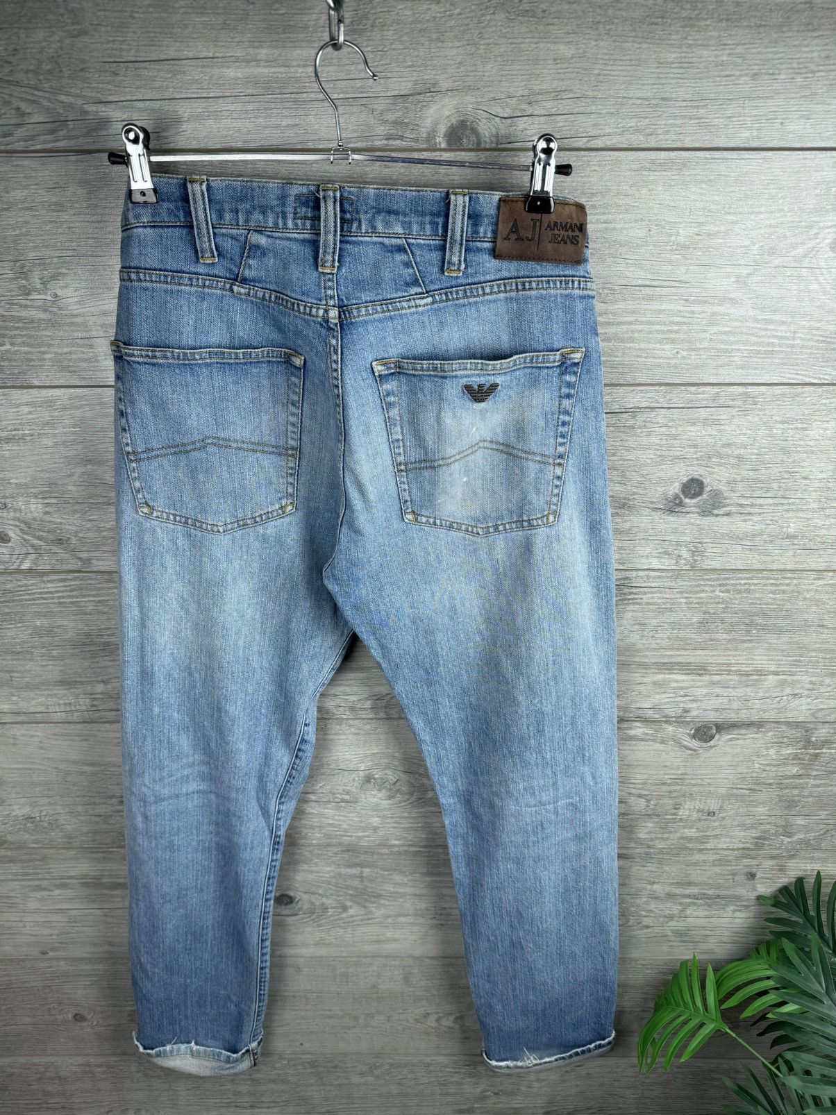 Armani × Japanese Brand × Vintage ARMANI JEANS METAL LOGO VINTAGE HYPE JAPANESE STYLE SIZE 32 Size US 32 / EU 48 - 3 Thumbnail