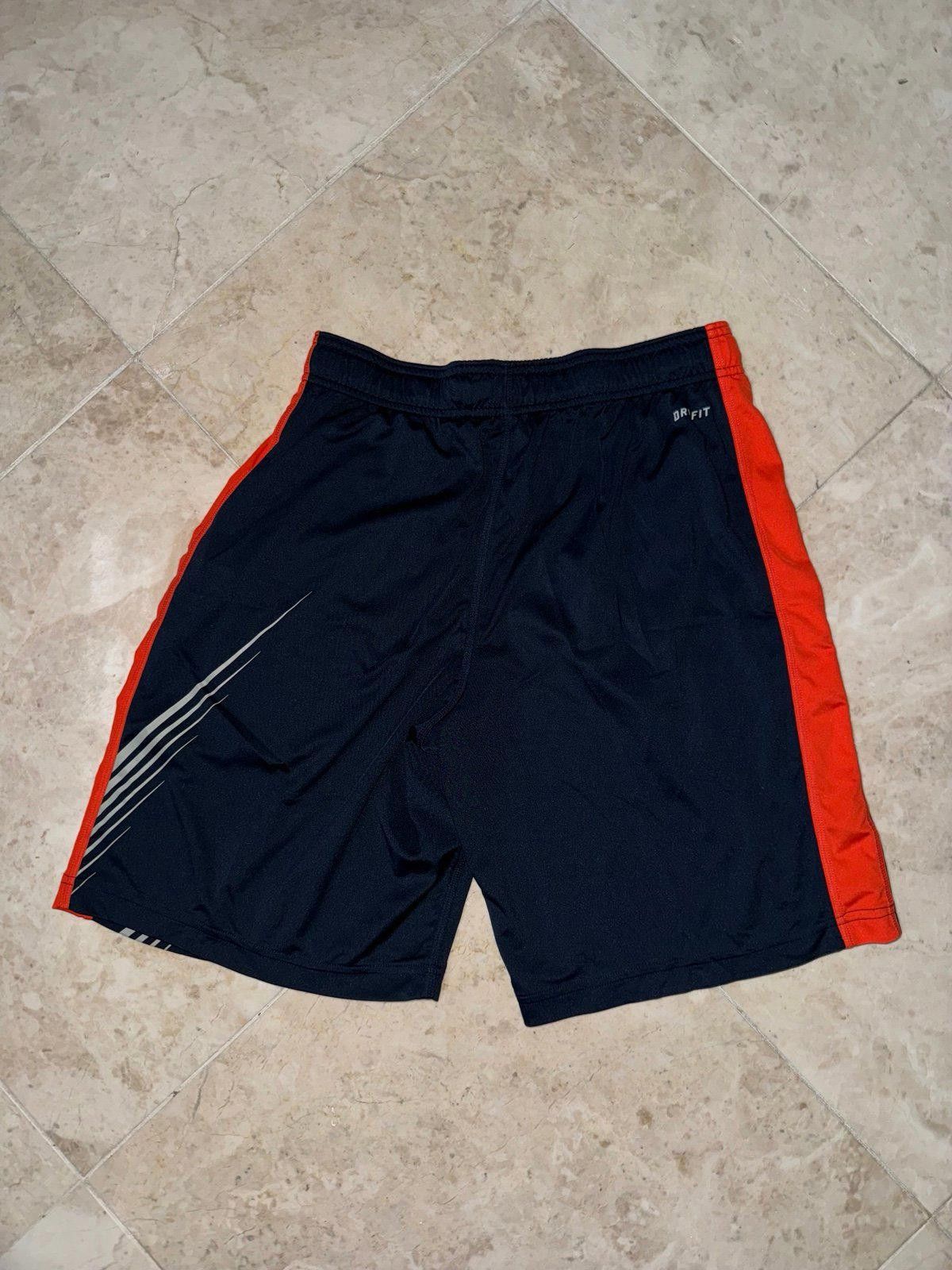 Nike EUC Nike Men’s Dri-Fit Training Shorts Orange Rare Sz S 2012 Size US 30 / EU 46 - 3 Thumbnail