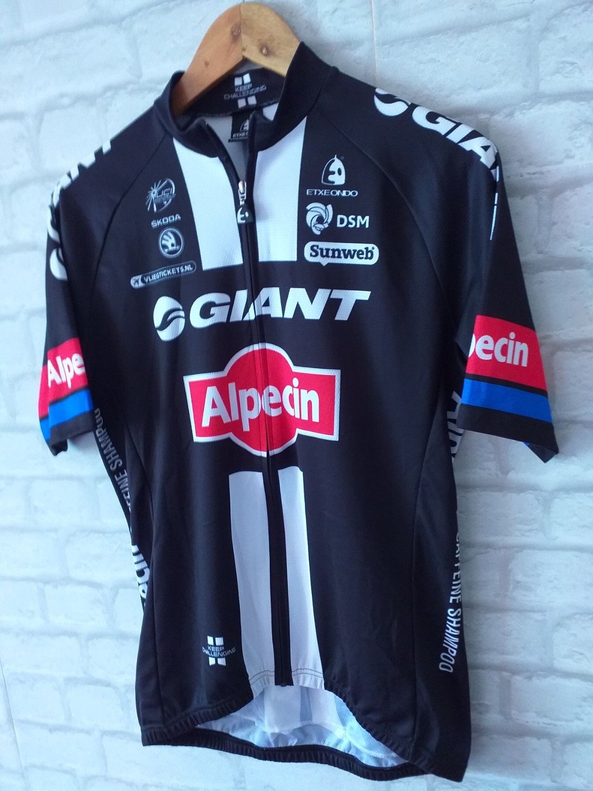 Giant Cycling Shirt Giant Alpecin L Size US L / EU 52-54 / 3 - 6 Thumbnail