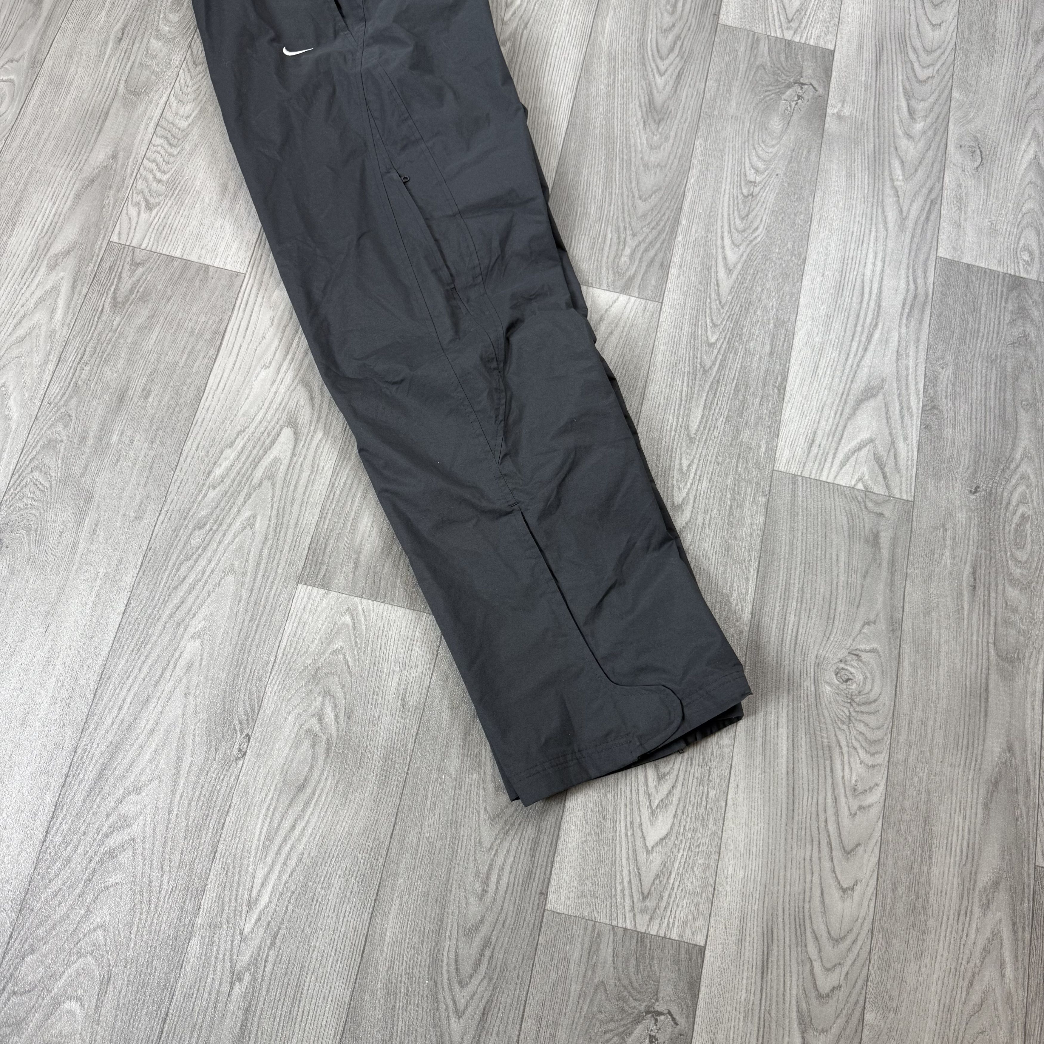Nike Vintage Nike 90s Gorpcore Nylon Track Pants Size US 32 / EU 48 - 11 Thumbnail