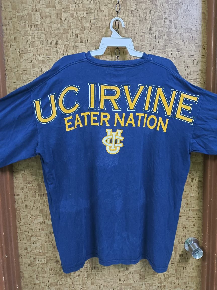 Vintage Vintage University California Irvine Anteaters USA Tee LS Size US XXL / EU 58 / 5 - 1 Thumbnail