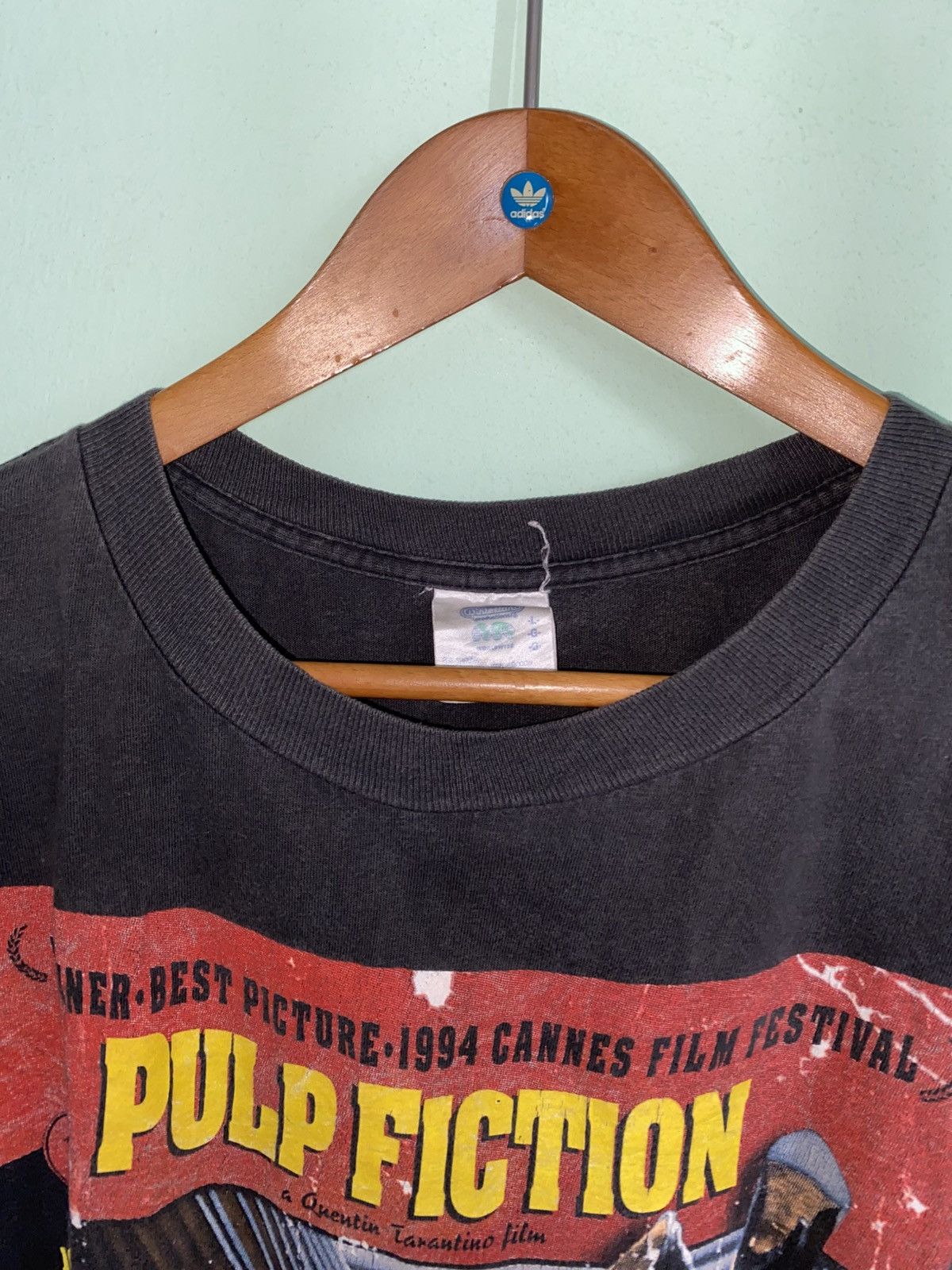 Vintage Vintage 90s Pulp Fiction Movie Tee Size US L / EU 52-54 / 3 - 2 Thumbnail