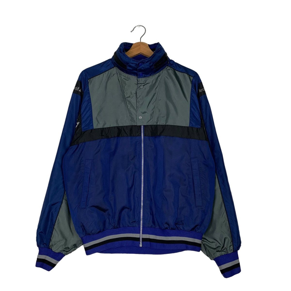 Le Coq Sportif LE COQ SPORTIF Colorblock Windbreaker Light Jacket #0093-C6 Size US L / EU 52-54 / 3 - 1 Thumbnail