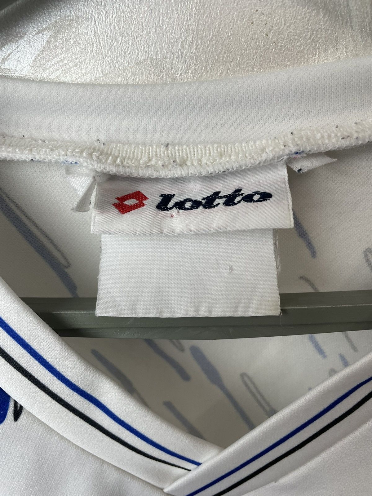 Lotto Sport Lotto Atalanta Vintage Away 1991-1992 football shirt Size US L / EU 52-54 / 3 - 3 Thumbnail