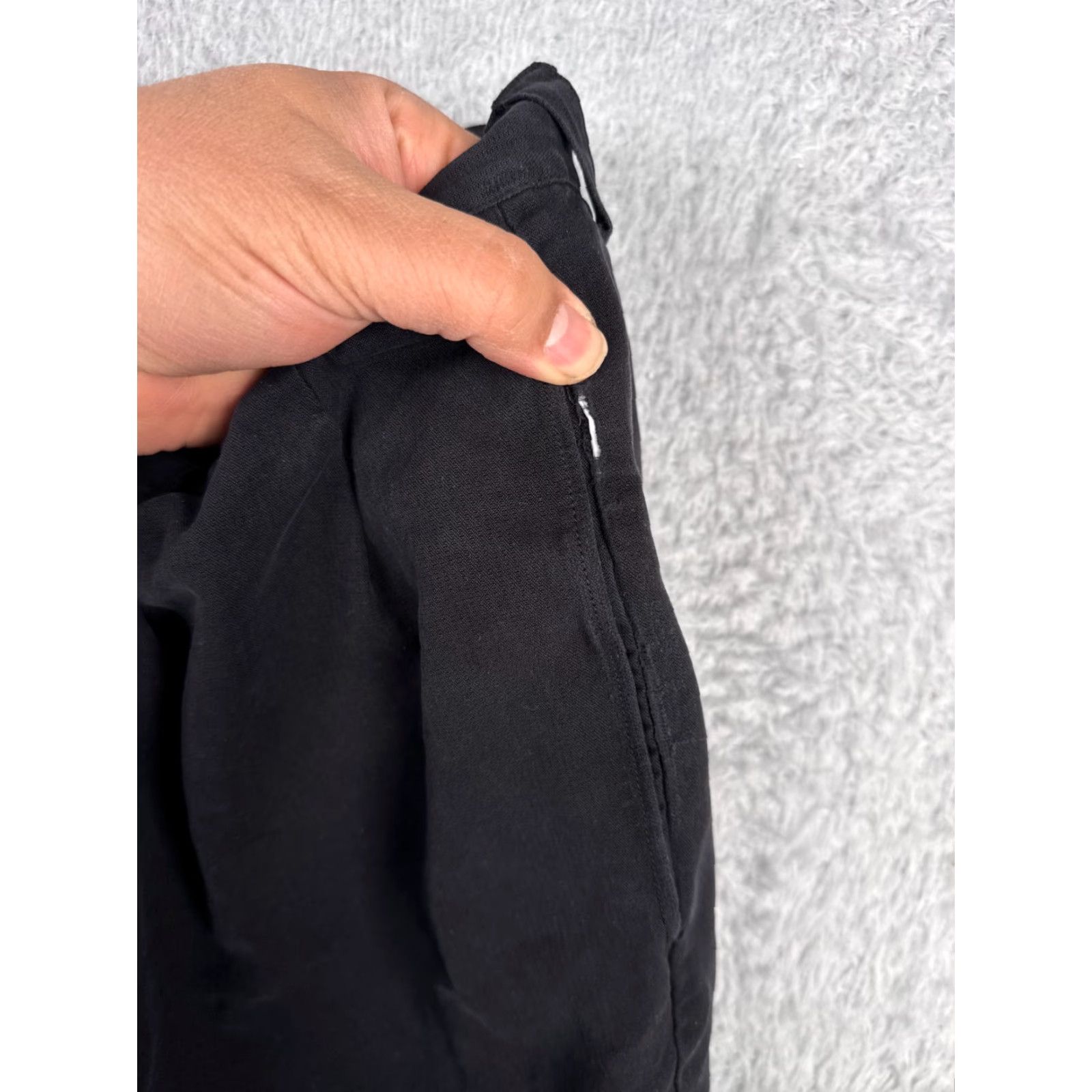 Tommy Bahama Tommy Bahama Shorts Men 38 Black Bermuda 100% Silk Pleated Beach Vacation 37x8 Size US 38 / EU 54 - 2 Thumbnail