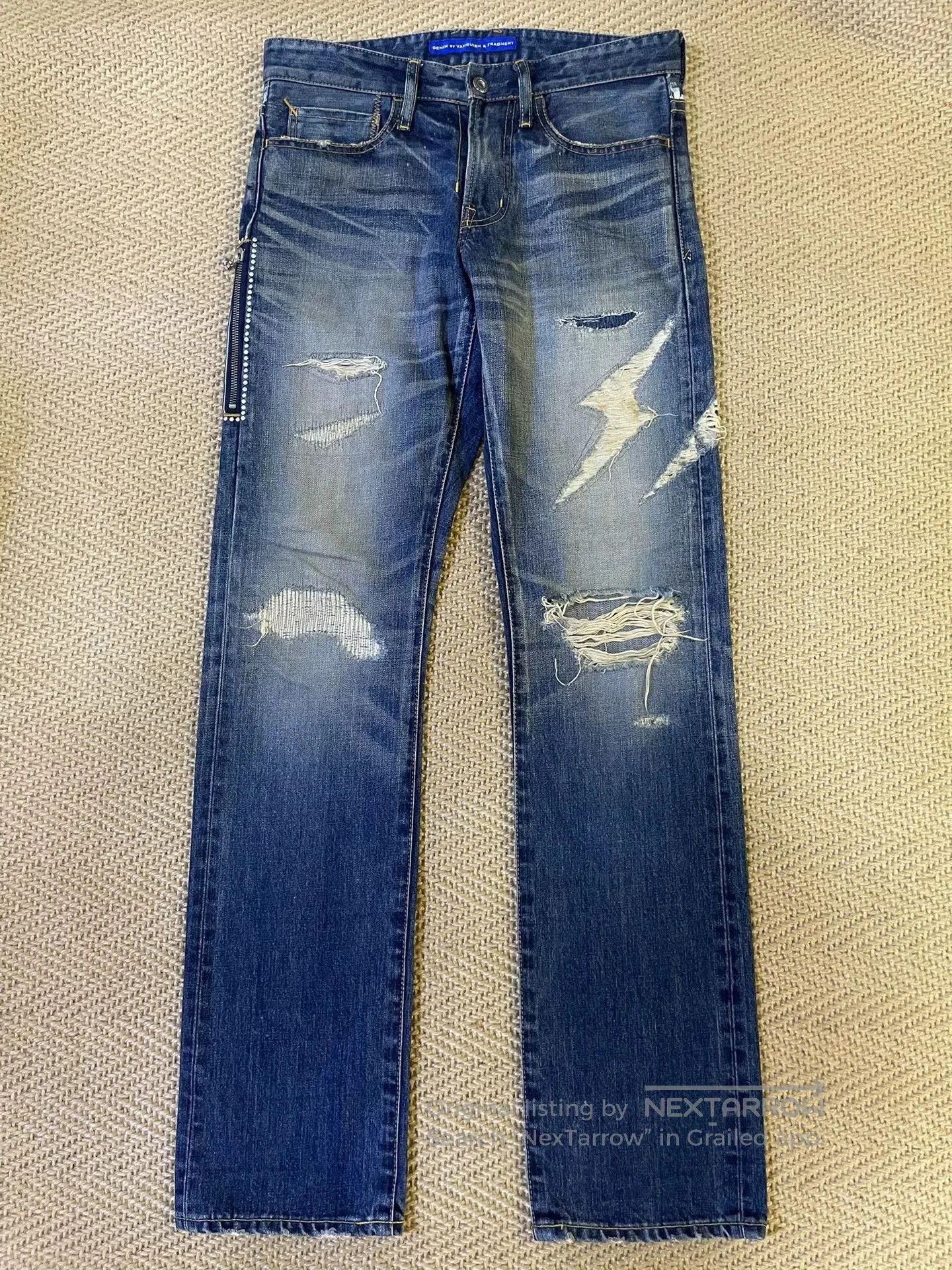 Vanquish vintage denim with distressed details. Size US 28 / EU 44 - 1 Thumbnail