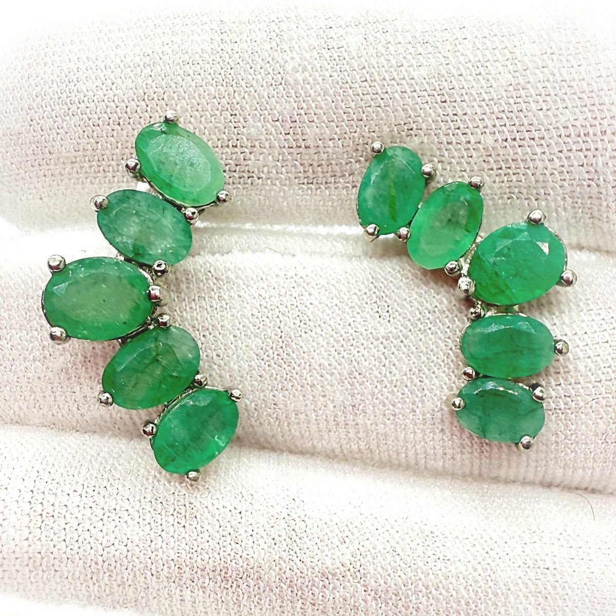 Nordstrom 14k White Gold over Silver Emerald Jadeite Earrings! Size ONE SIZE - 1 Thumbnail