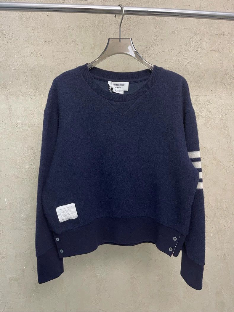 Thom Browne Thom browne Dark blue four-striped round-neck cashmere swea Size US S / EU 44-46 / 1 - 2 Thumbnail