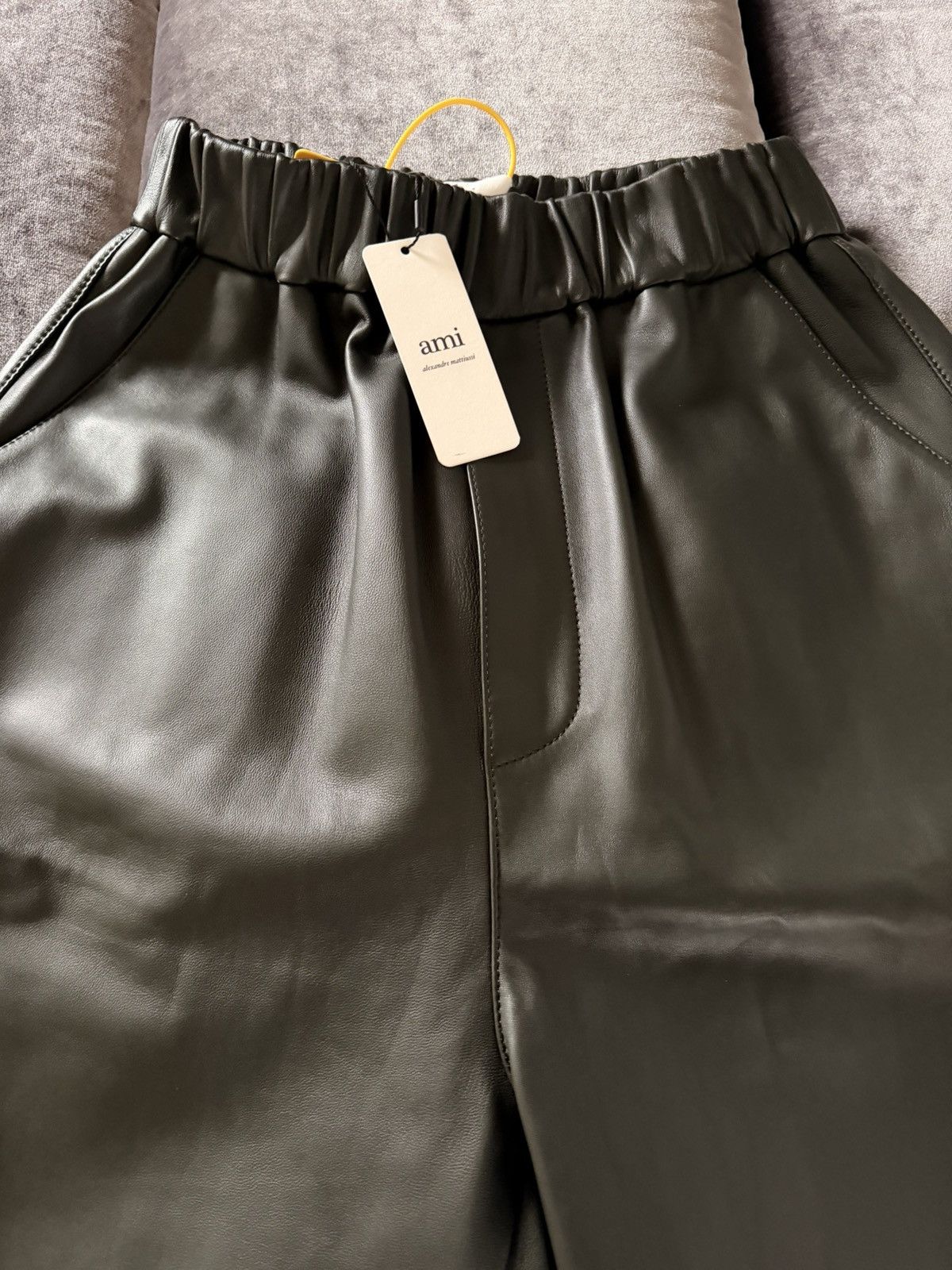 AMI New ! $1160 Ami Paris Dark Olive Green Lamb Leather Bermudas Size US 32 / EU 48 - 3 Thumbnail