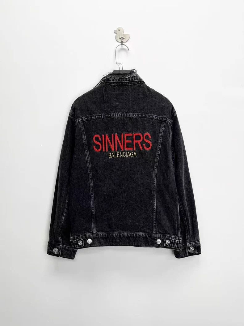 Balenciaga Balenciaga Wash black to do old damage, embroider sinner l Size US S / EU 44-46 / 1 - 1 Thumbnail