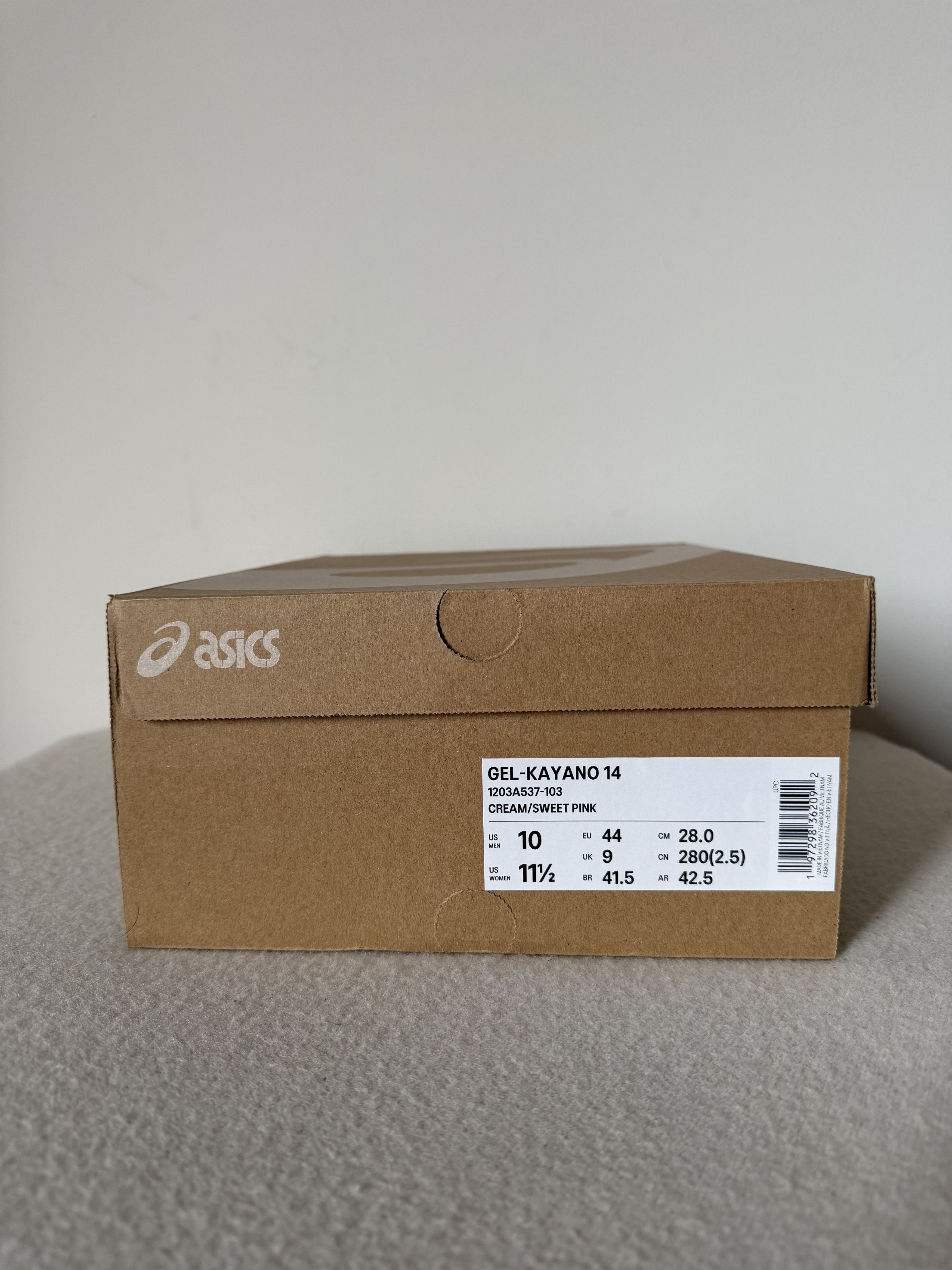 Asics Asics Gel Kayano 14 in Cream Sweet Pink Size US 10 / EU 43 - 7 Thumbnail