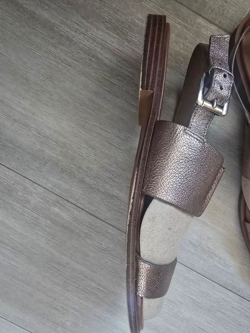 Naturalizer Women's Naturalizer Bronze Metallic Sandals Size 9 Size US 9 / IT 39 - 5 Thumbnail