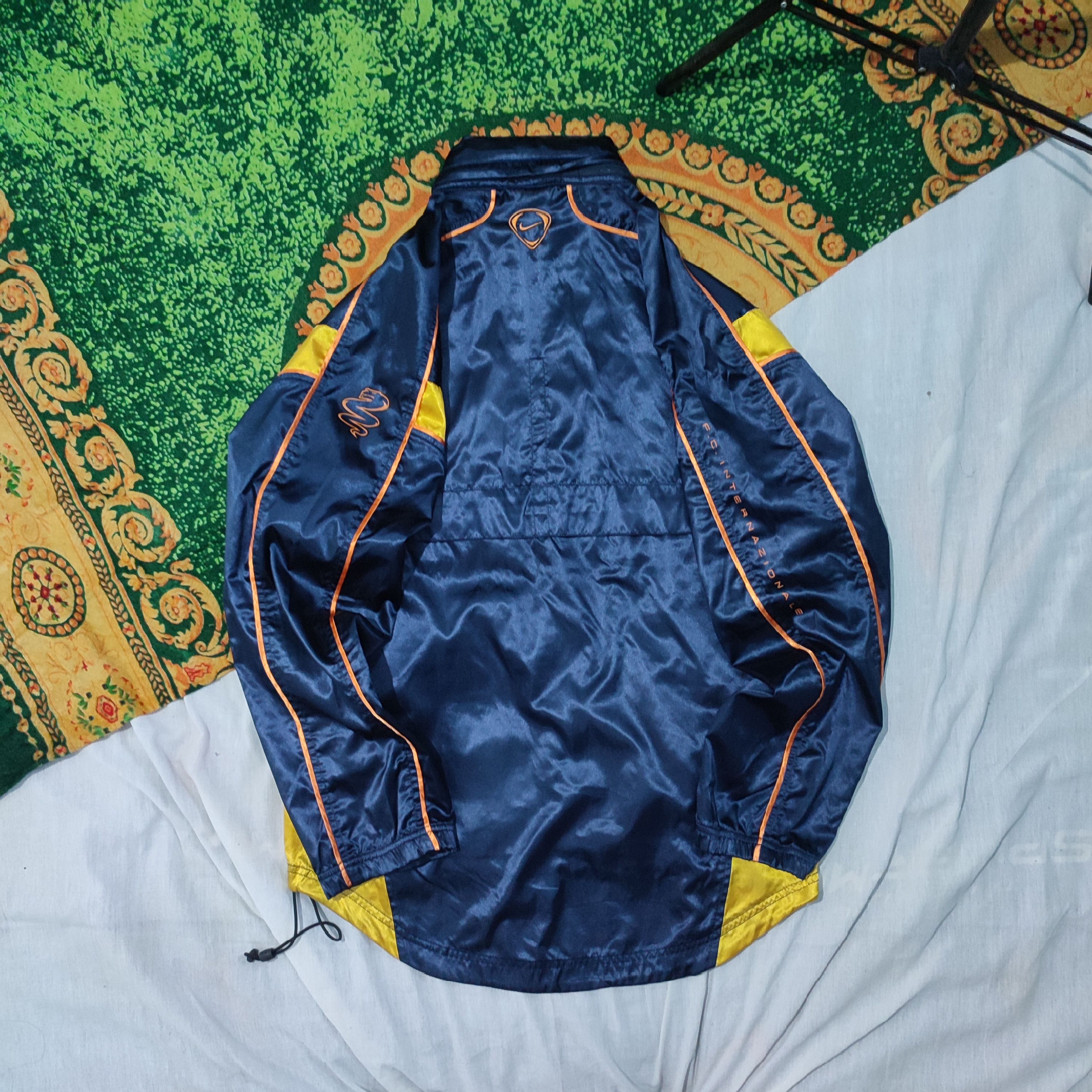 Nike × Vintage Inter Milan 2001/02 Training Jacket Size US L / EU 52-54 / 3 - 7 Thumbnail