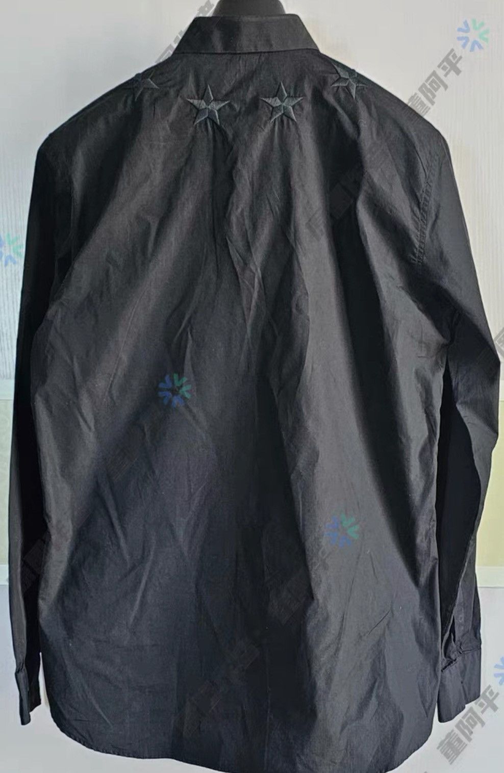 Givenchy Givenchy Size 41Black Star Embroidered Shirt 2506-Nextarrow Size US XL / EU 56 / 4 - 2 Thumbnail