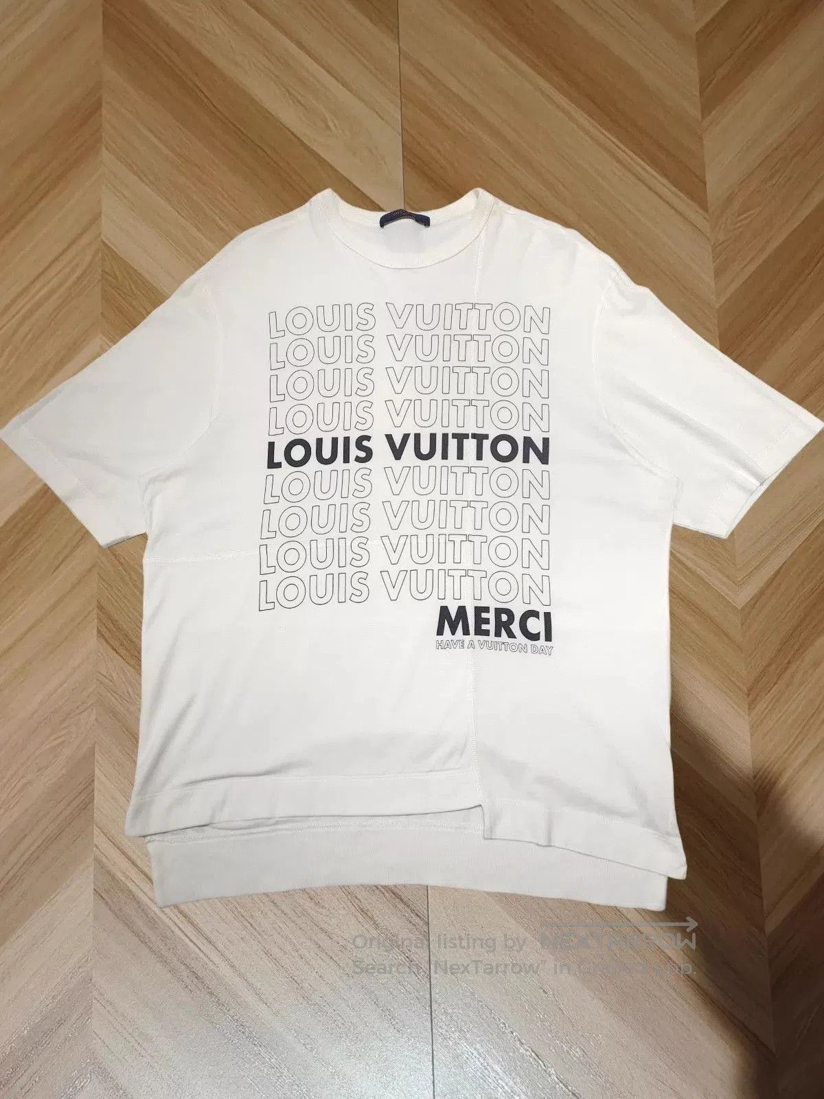 Louis Vuitton White Short-Sleeve Graphic Print T-Shirt. Size US S / EU 44-46 / 1 - 1 Thumbnail