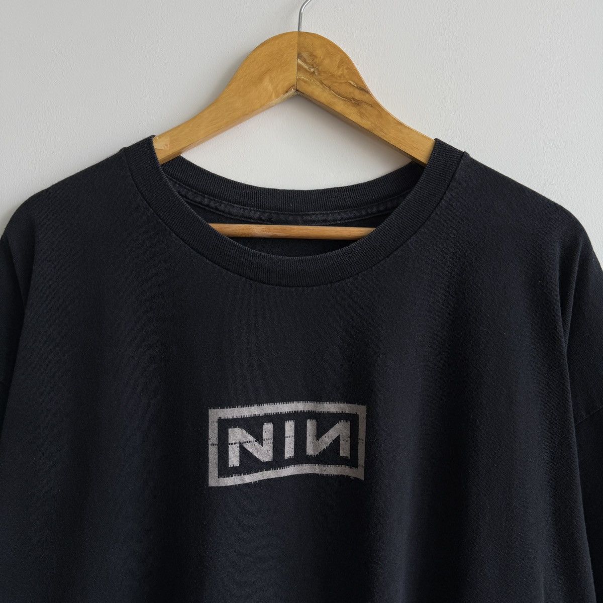 Band Tees Vintage Thrashed Nine Inch Nails Tee Shirt Size US XXL / EU 58 / 5 - 3 Thumbnail