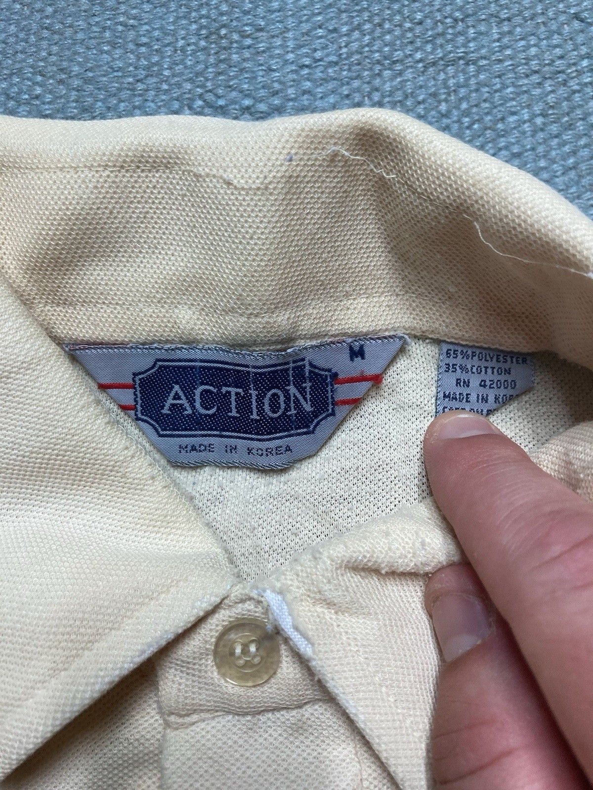 Vintage Vintage 80s polo shirt pale yellow grunge soft medium Size US M / EU 48-50 / 2 - 7 Thumbnail