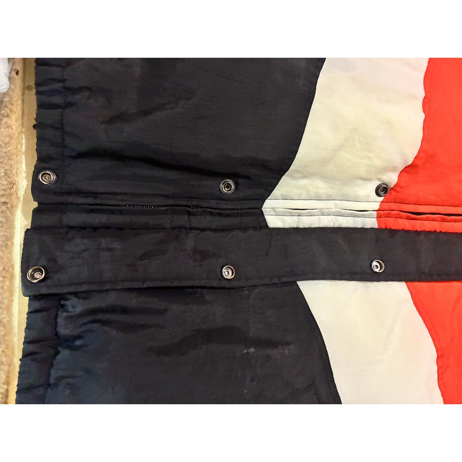 Holloway Vintage UI Holloway Nylon Jacket XL Red/White/Black Size US XL / EU 56 / 4 - 4 Thumbnail