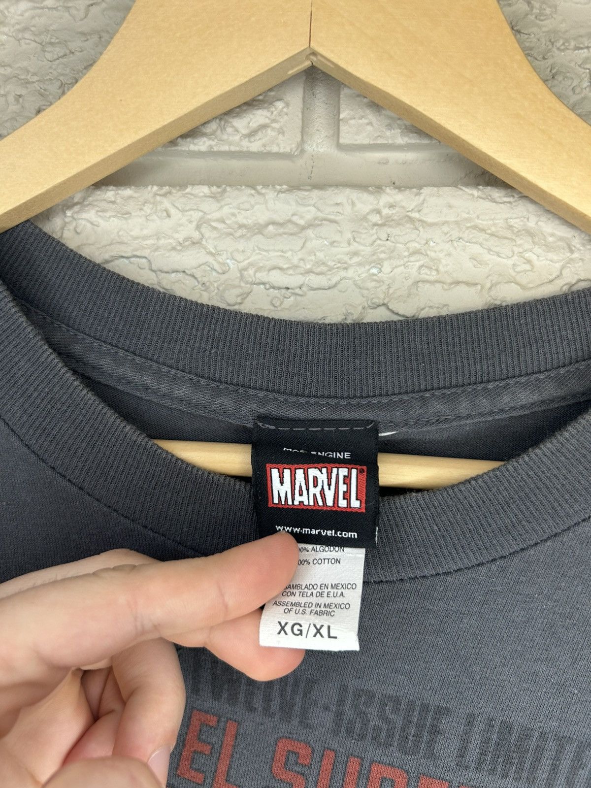 Mad Engine Vintage Marvel Secret Wars Graphic T Shirt Size US XL / EU 56 / 4 - 4 Thumbnail