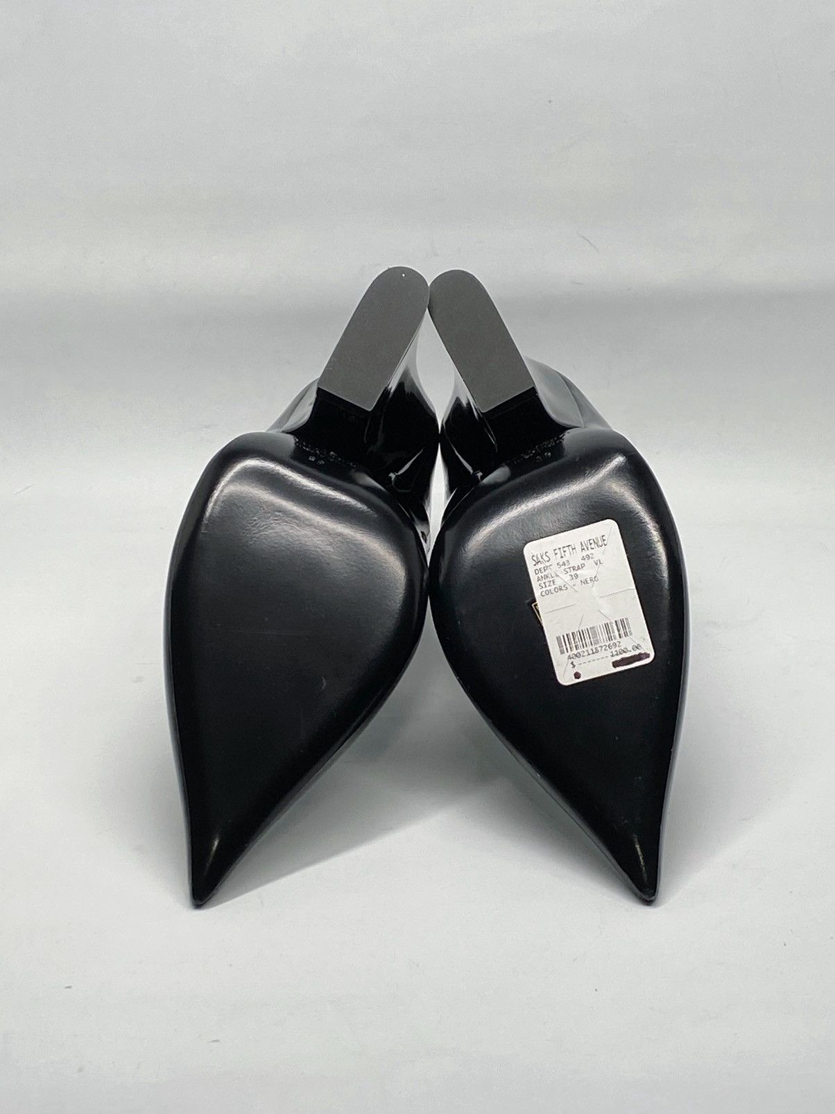 Valentino Valentino Garavani V Logo 105 Lockette Wedge Pump size 39 Size US 9 / IT 39 - 18 Thumbnail